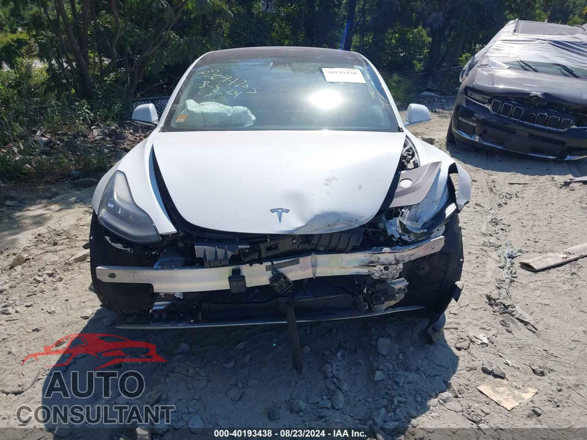 TESLA MODEL 3 2018 - 5YJ3E1EB9JF094753