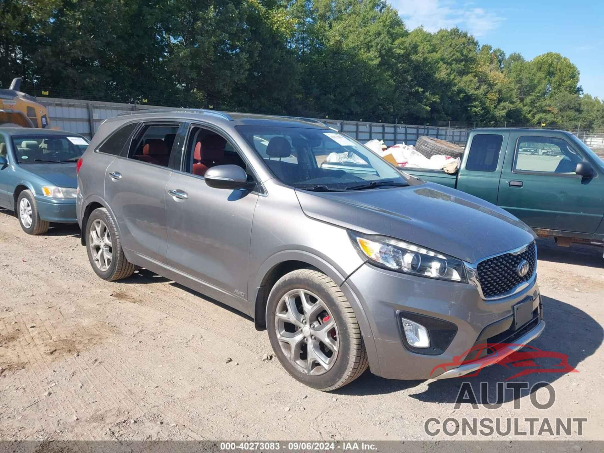KIA SORENTO 2018 - 5XYPKDA57JG418299
