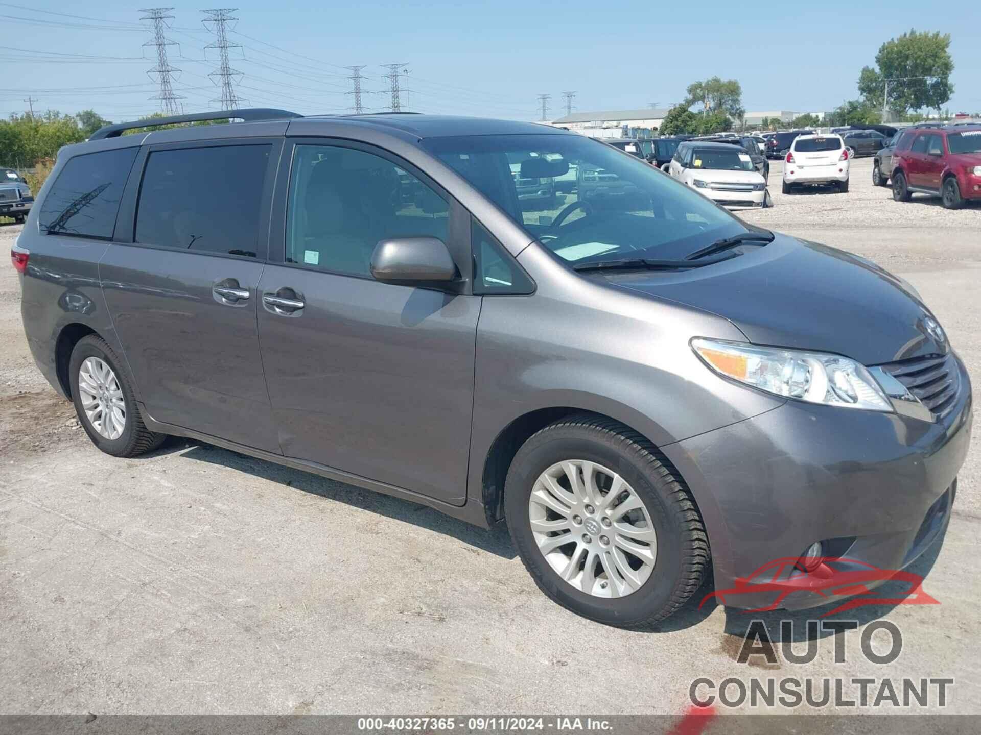 TOYOTA SIENNA 2017 - 5TDYZ3DC1HS794580