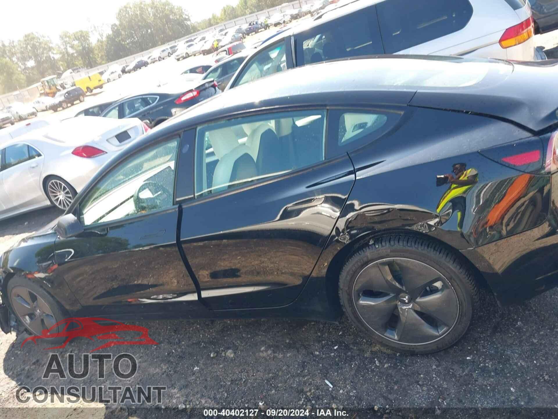TESLA MODEL 3 2021 - 5YJ3E1EA7MF084492
