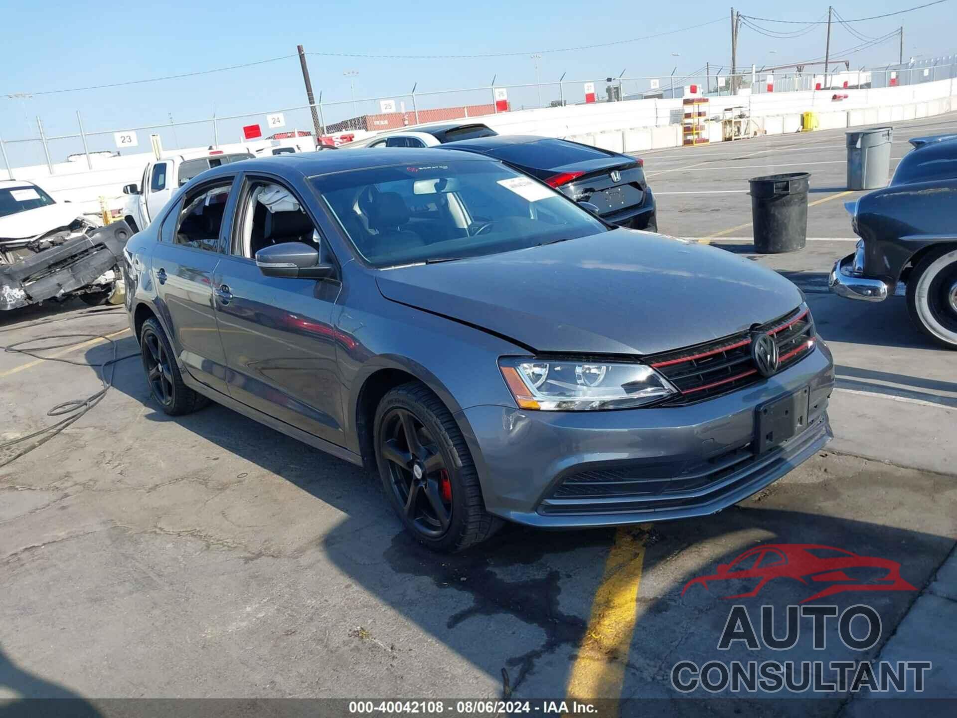 VOLKSWAGEN JETTA 2018 - 3VWDB7AJ7JM221005