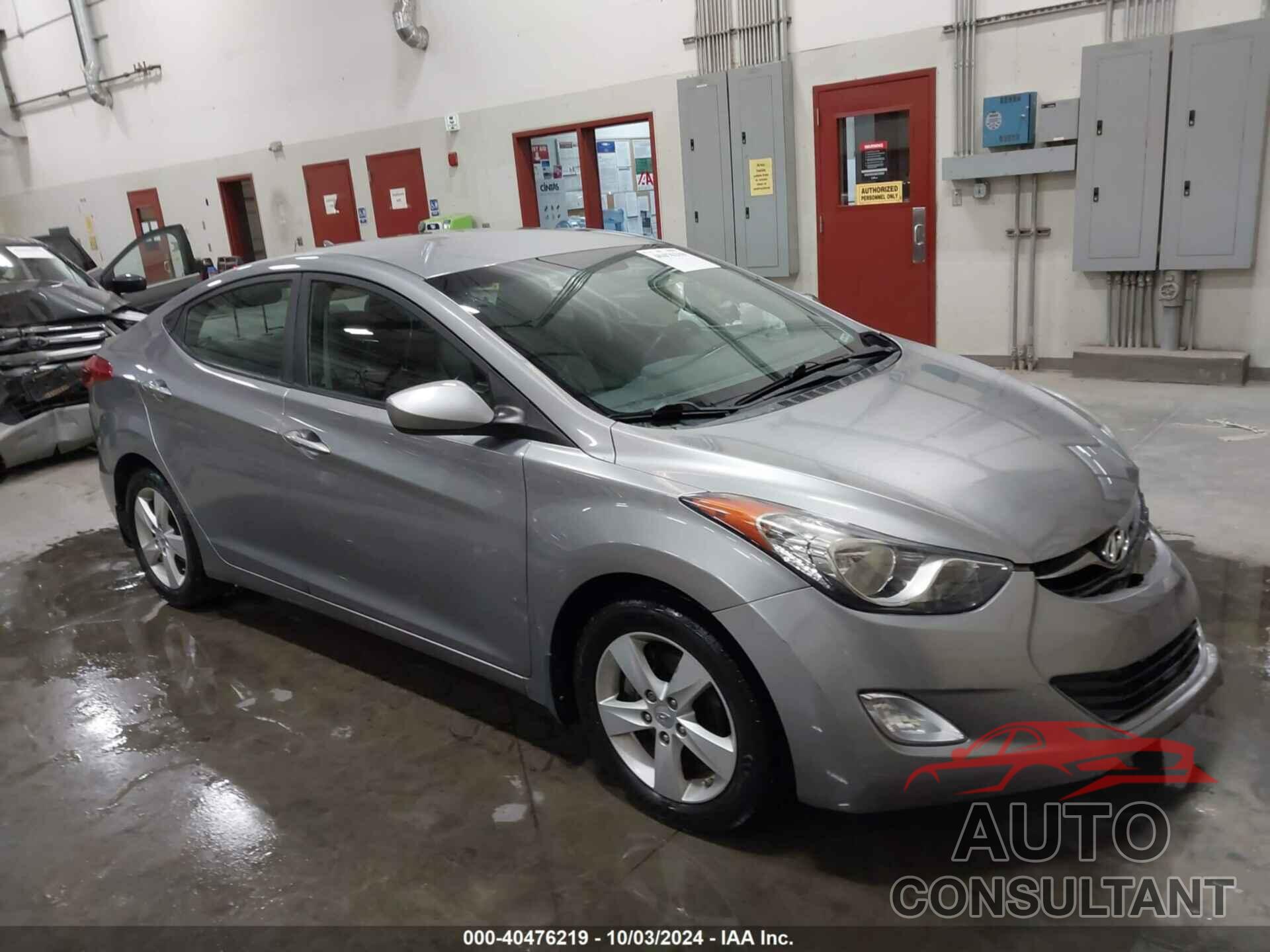 HYUNDAI ELANTRA 2012 - KMHDH4AE0CU450543