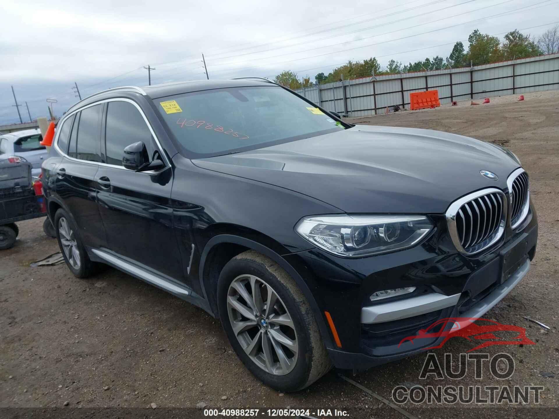 BMW X3 2018 - 5UXTR9C52JLD64503