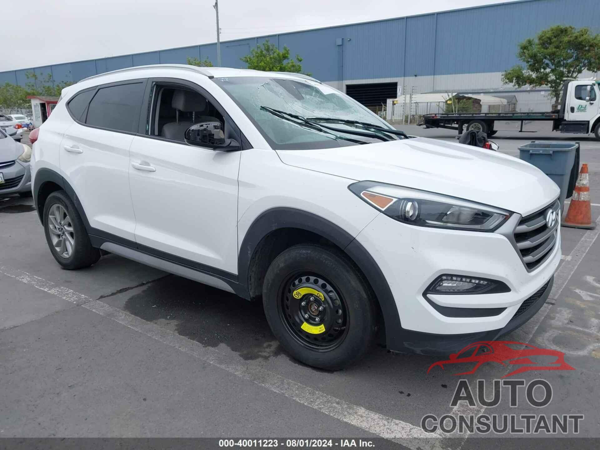 HYUNDAI TUCSON 2018 - KM8J3CA4XJU760571