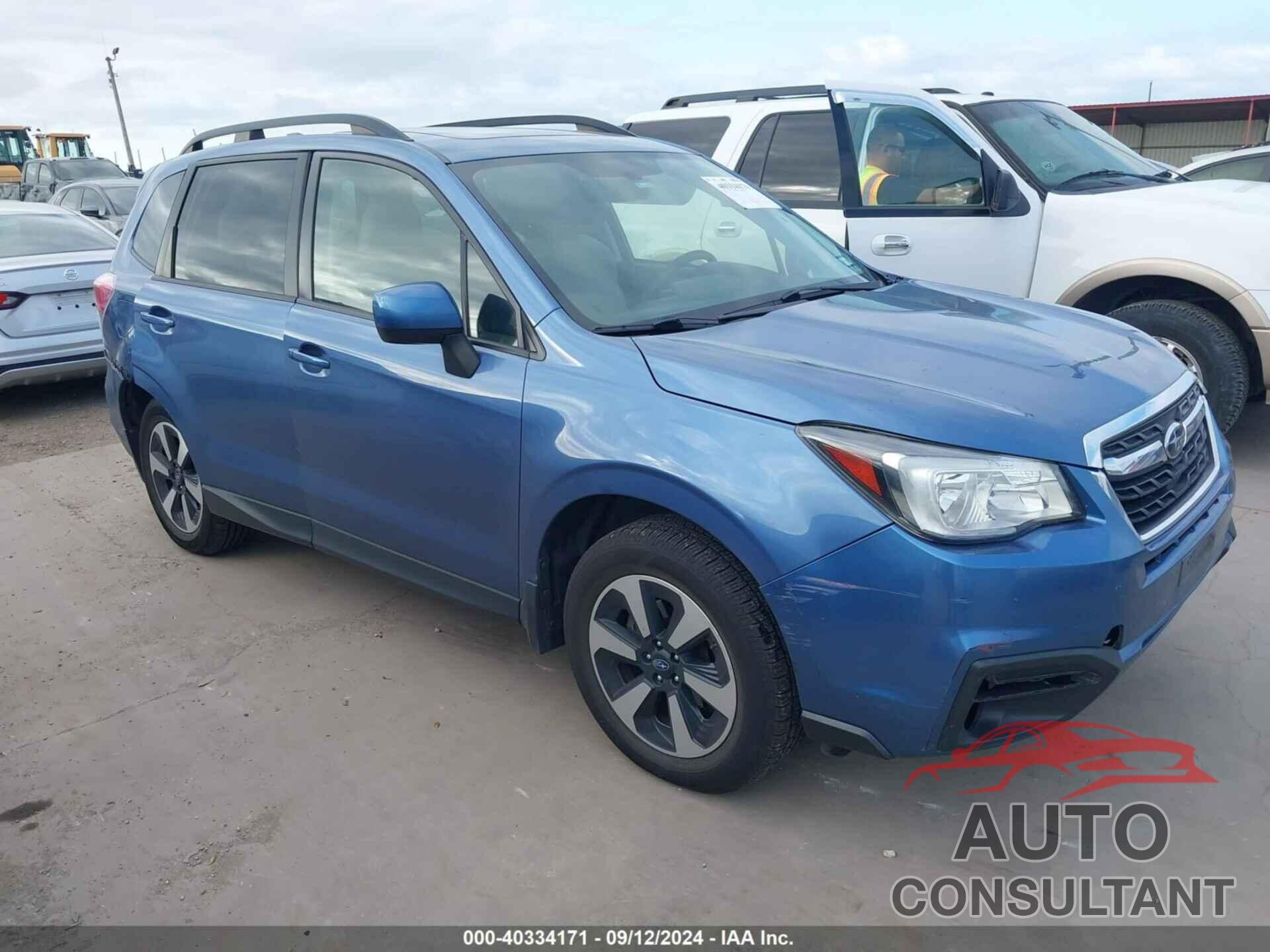 SUBARU FORESTER 2017 - JF2SJAEC1HH410335