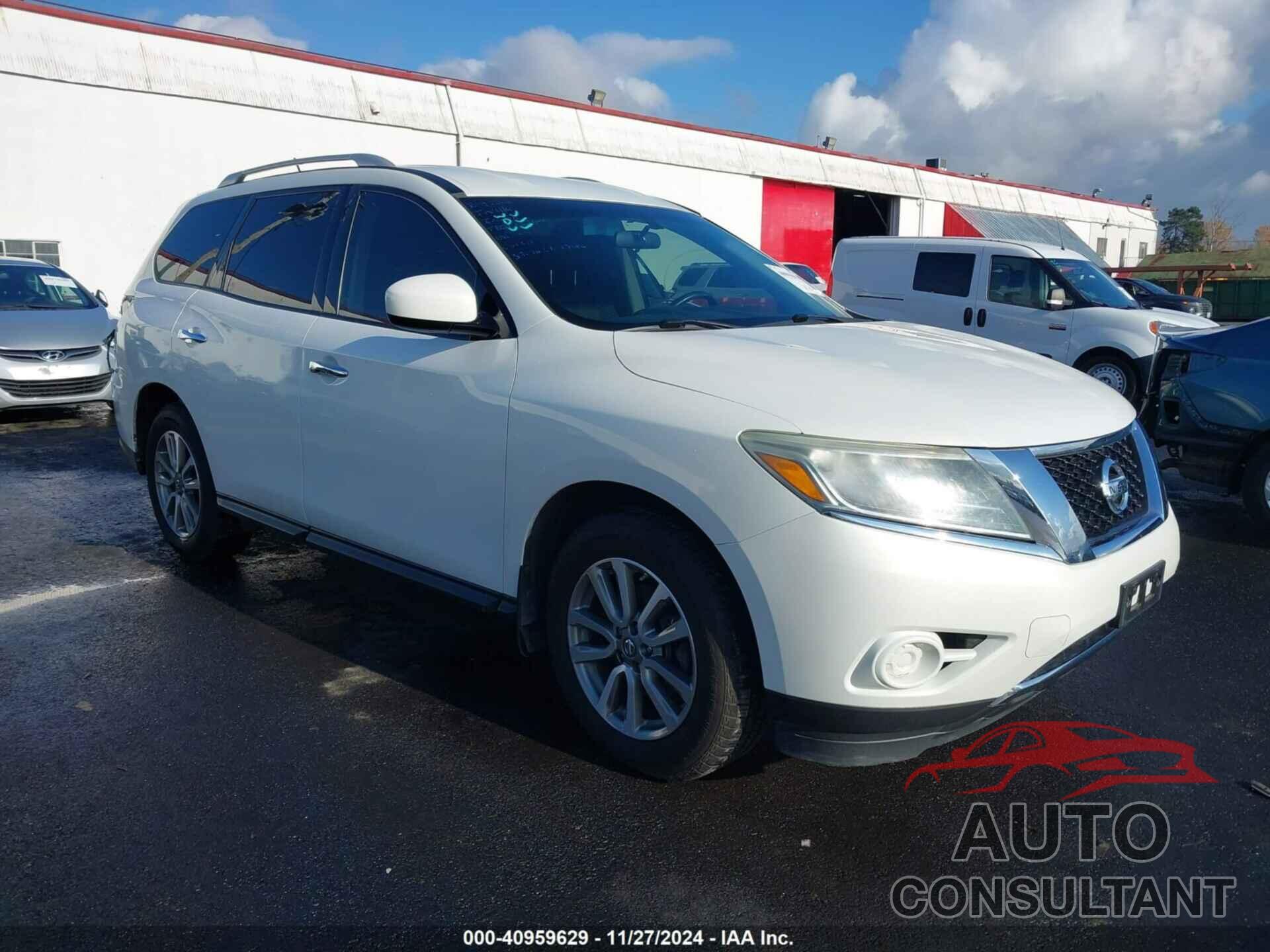 NISSAN PATHFINDER 2014 - 5N1AR2MN2EC728884