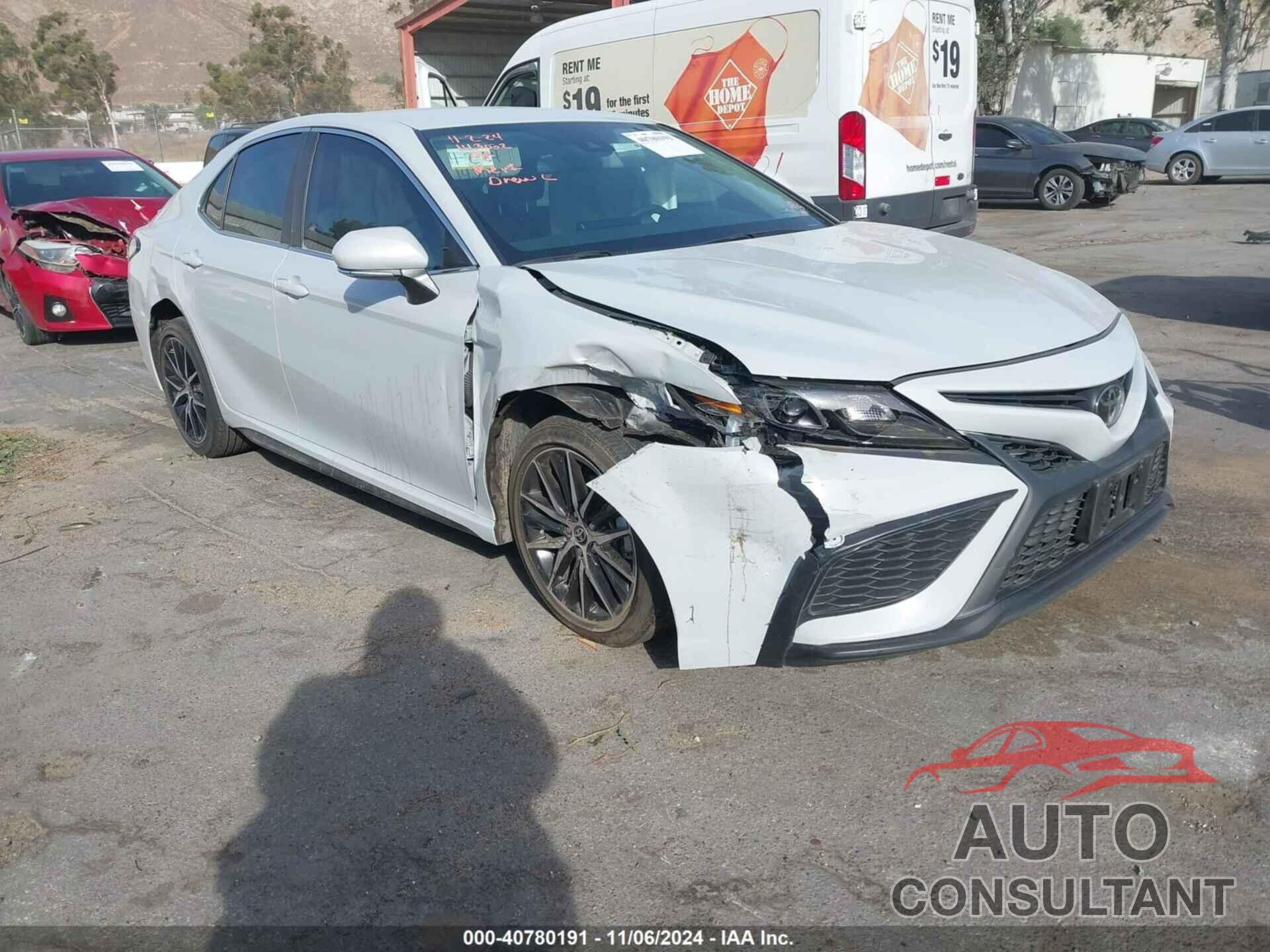 TOYOTA CAMRY 2024 - 4T1G11AK7RU254288