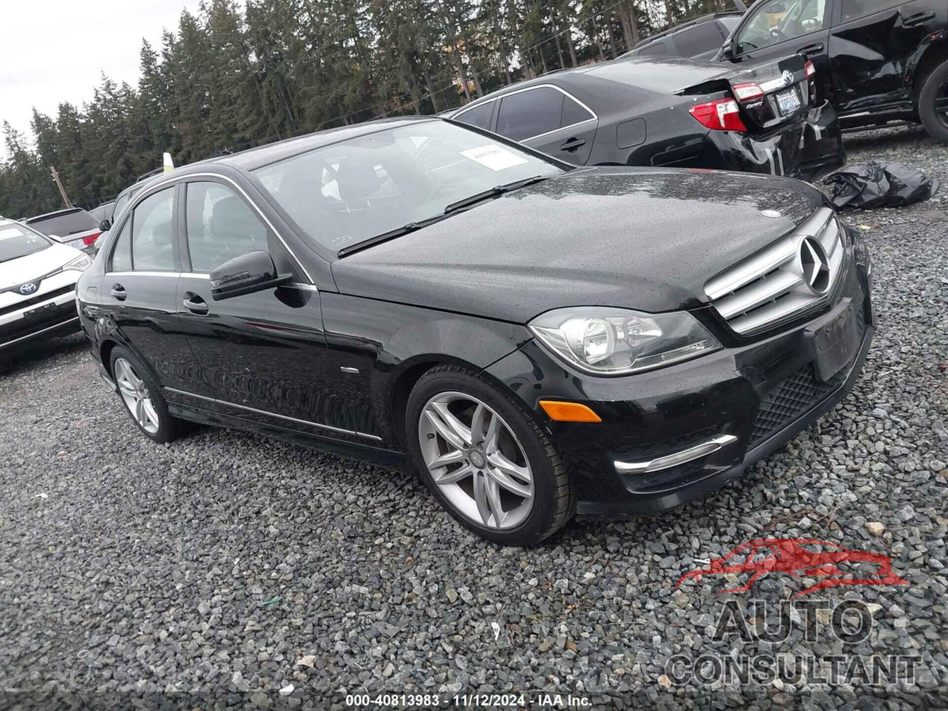 MERCEDES-BENZ C 250 2012 - WDDGF4HB1CR207951