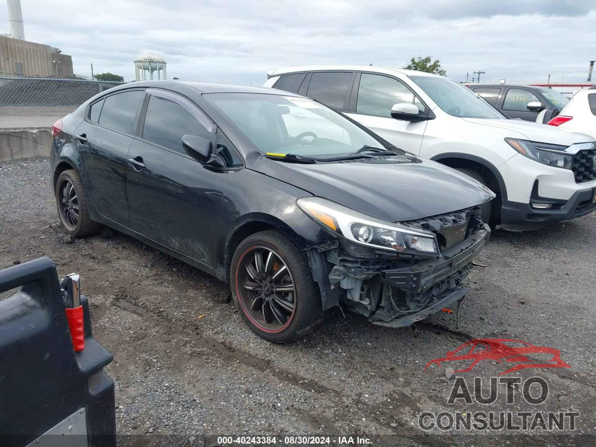 KIA FORTE 2018 - 3KPFL4A72JE211889