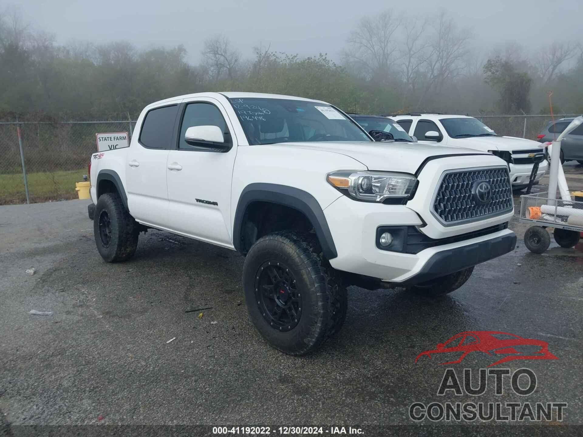 TOYOTA TACOMA 2019 - 3TMCZ5AN5KM196446