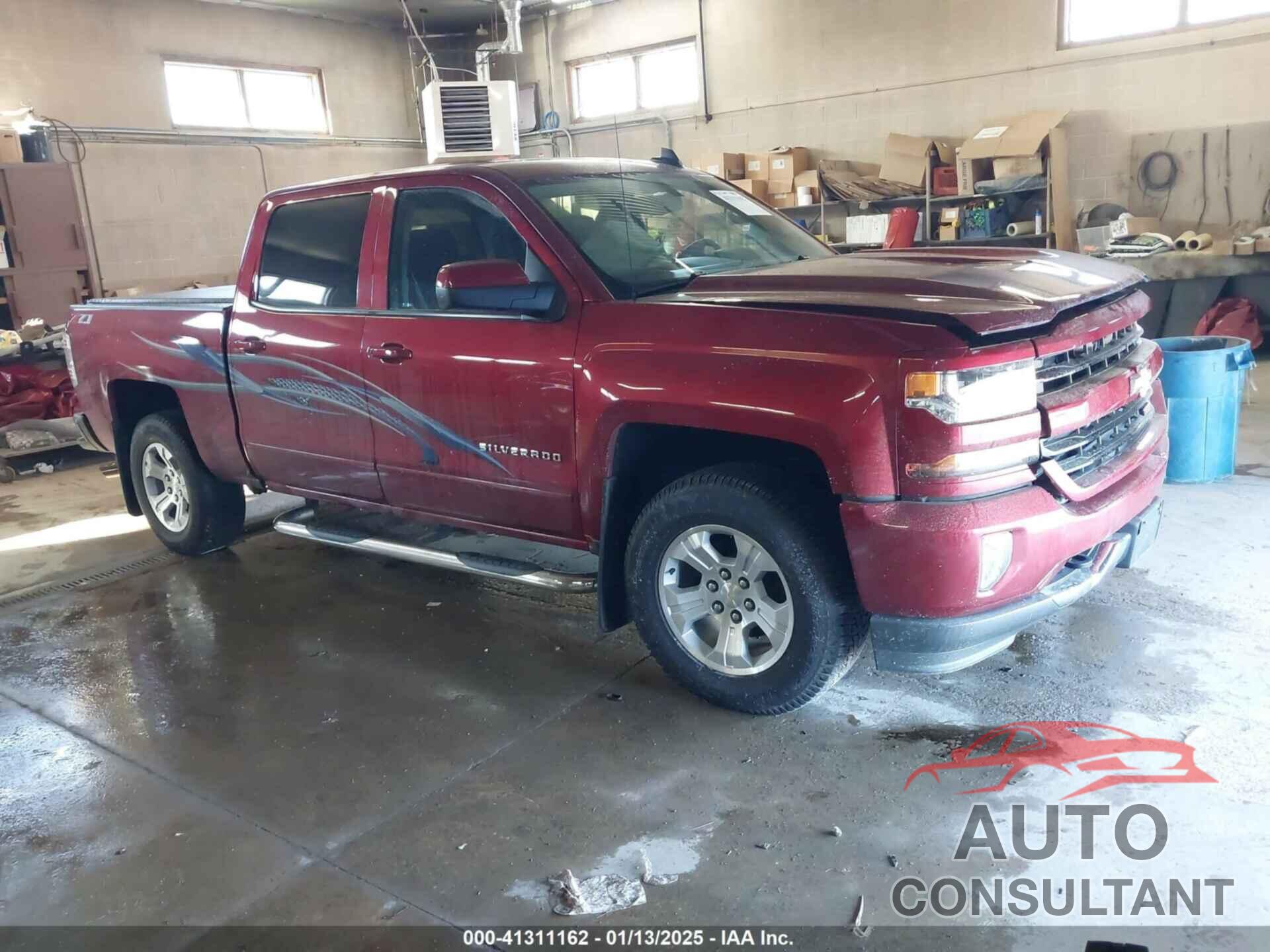 CHEVROLET SILVERADO 1500 2018 - 3GCUKREC6JG458951