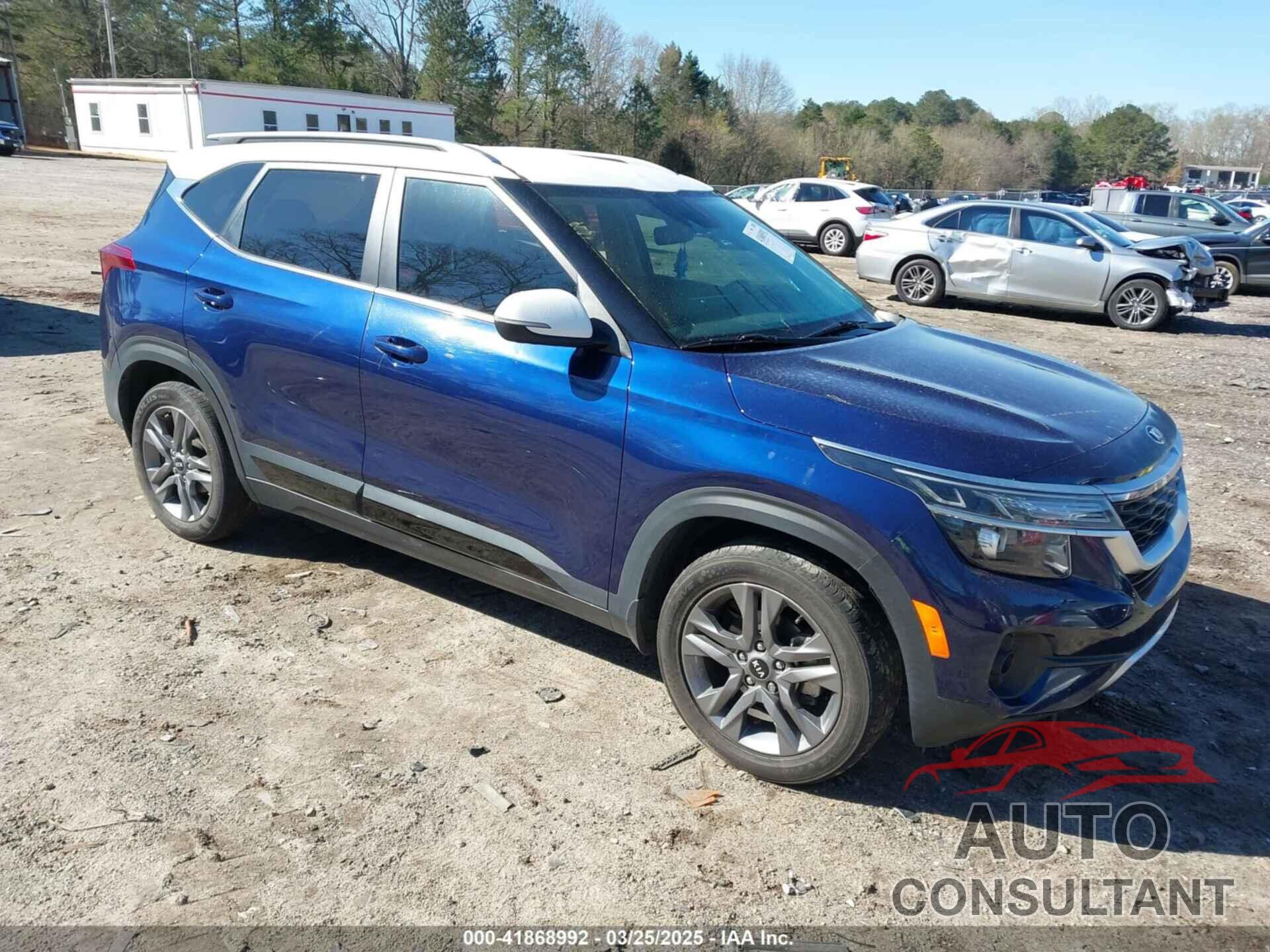 KIA SELTOS 2021 - KNDEU2AA2M7121560