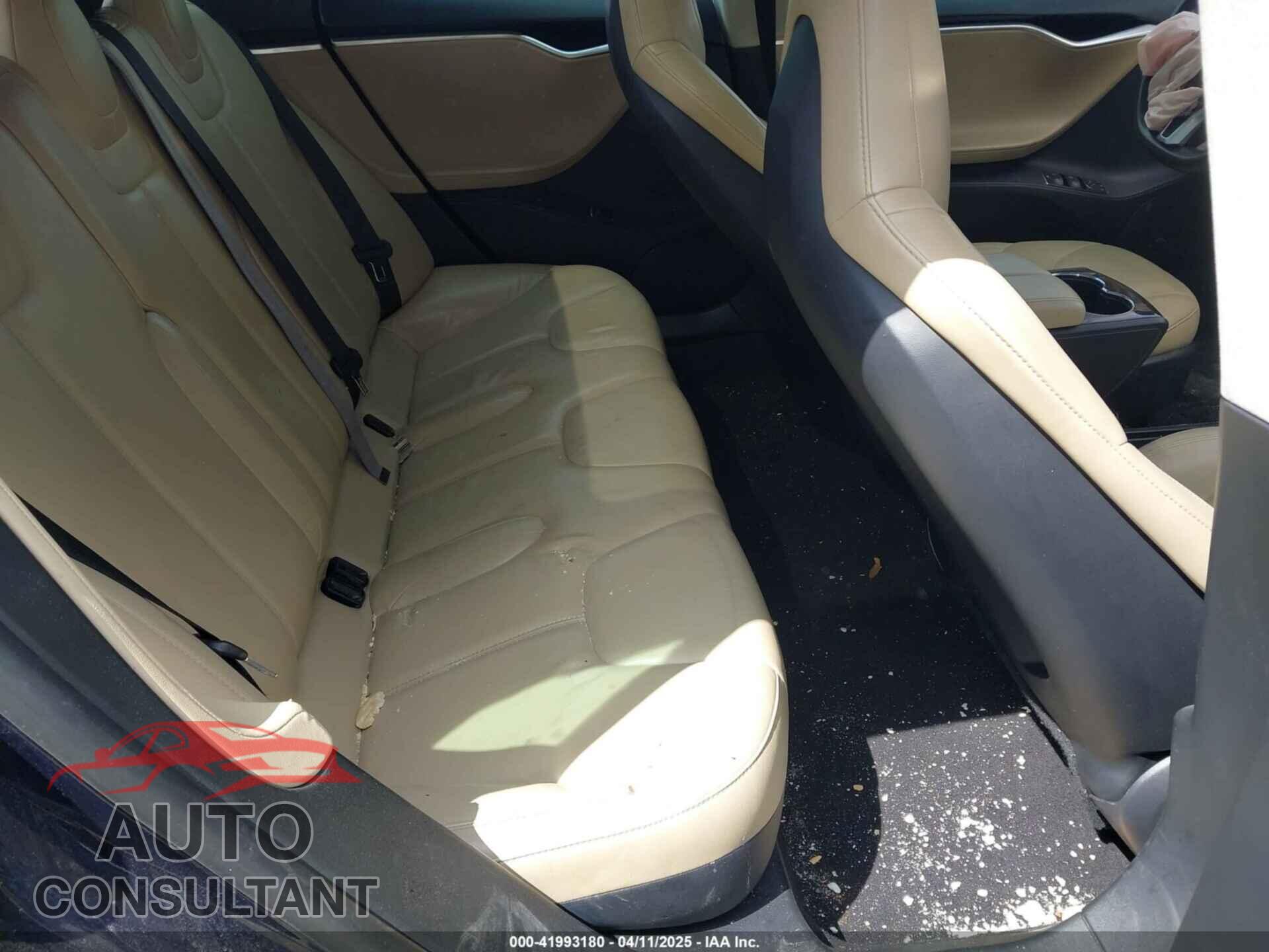 TESLA MODEL S 2014 - 5YJSA1H15EFP43884