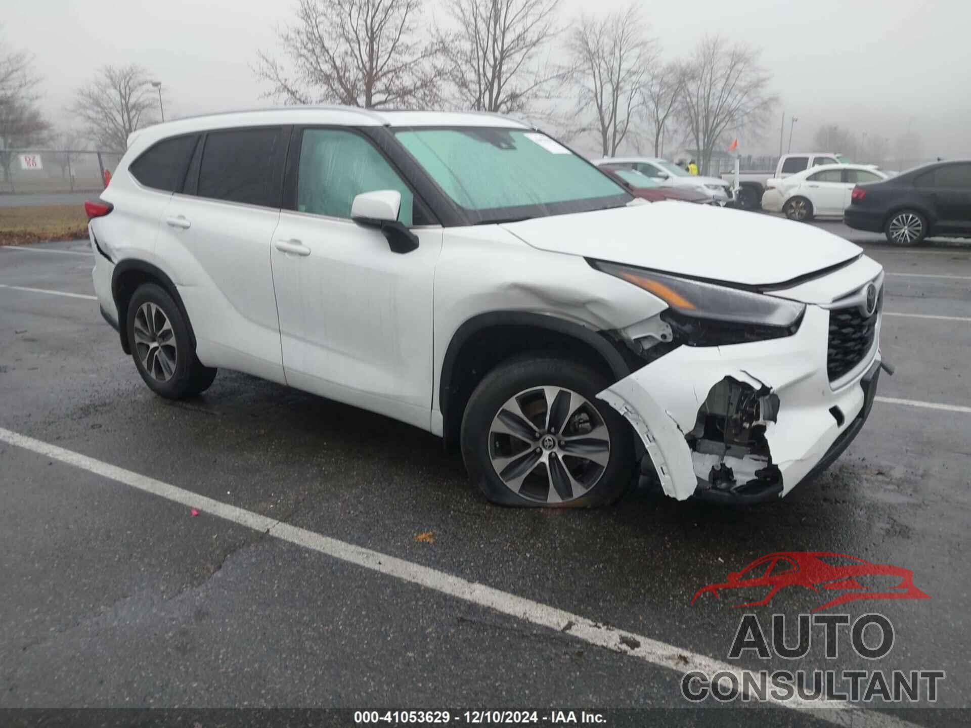 TOYOTA HIGHLANDER 2022 - 5TDGZRBHXNS568949