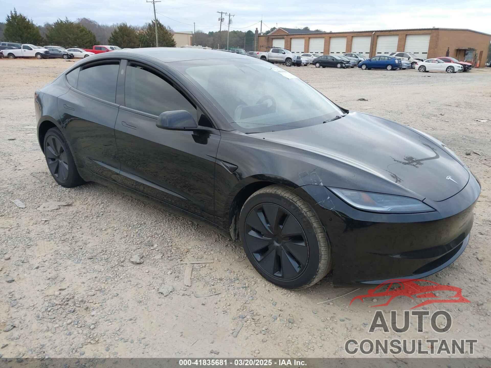 TESLA MODEL 3 2024 - 5YJ3E1EB3RF807688