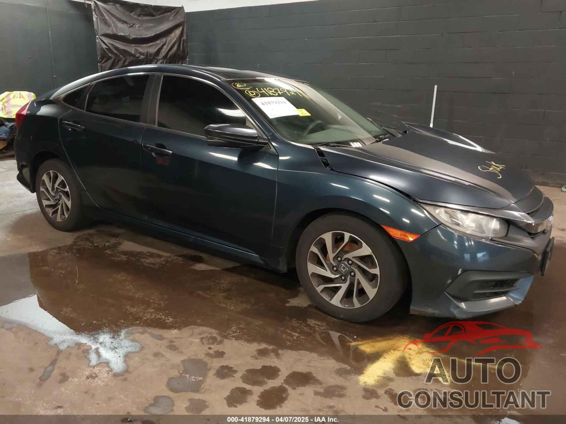 HONDA CIVIC 2017 - 19XFC2F79HE208558