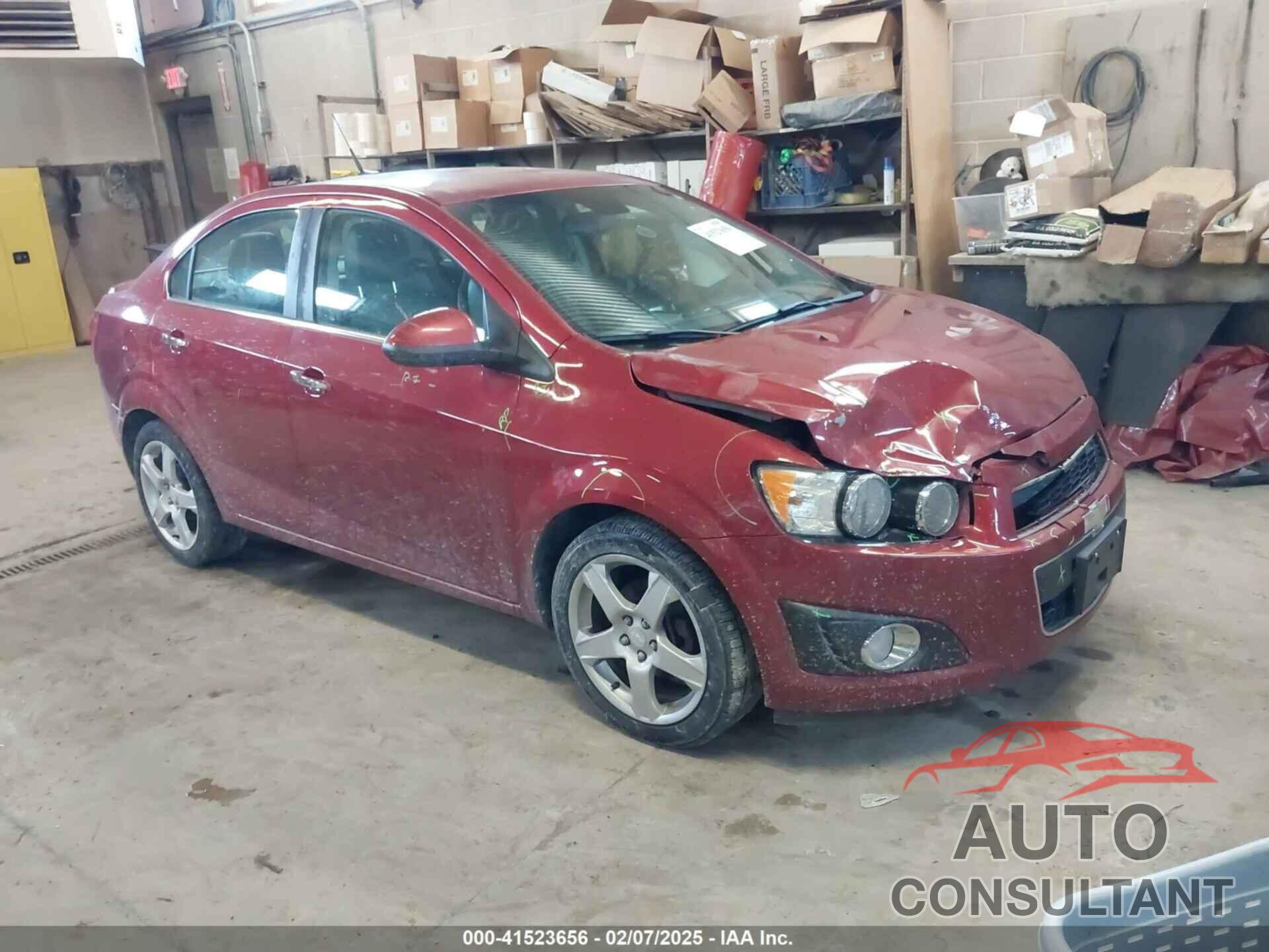 CHEVROLET SONIC 2014 - 1G1JE5SB5E4225847