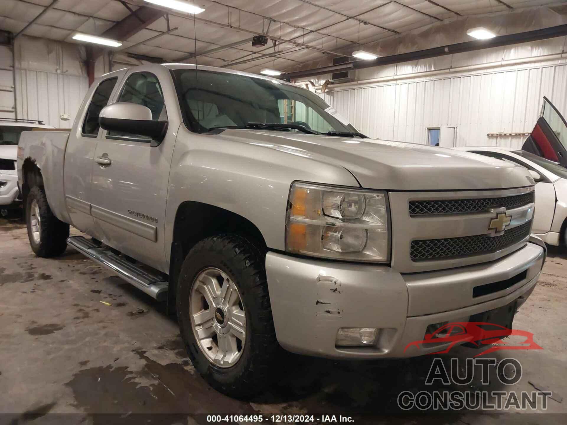 CHEVROLET SILVERADO 1500 2010 - 1GCSKTE3XAZ179314