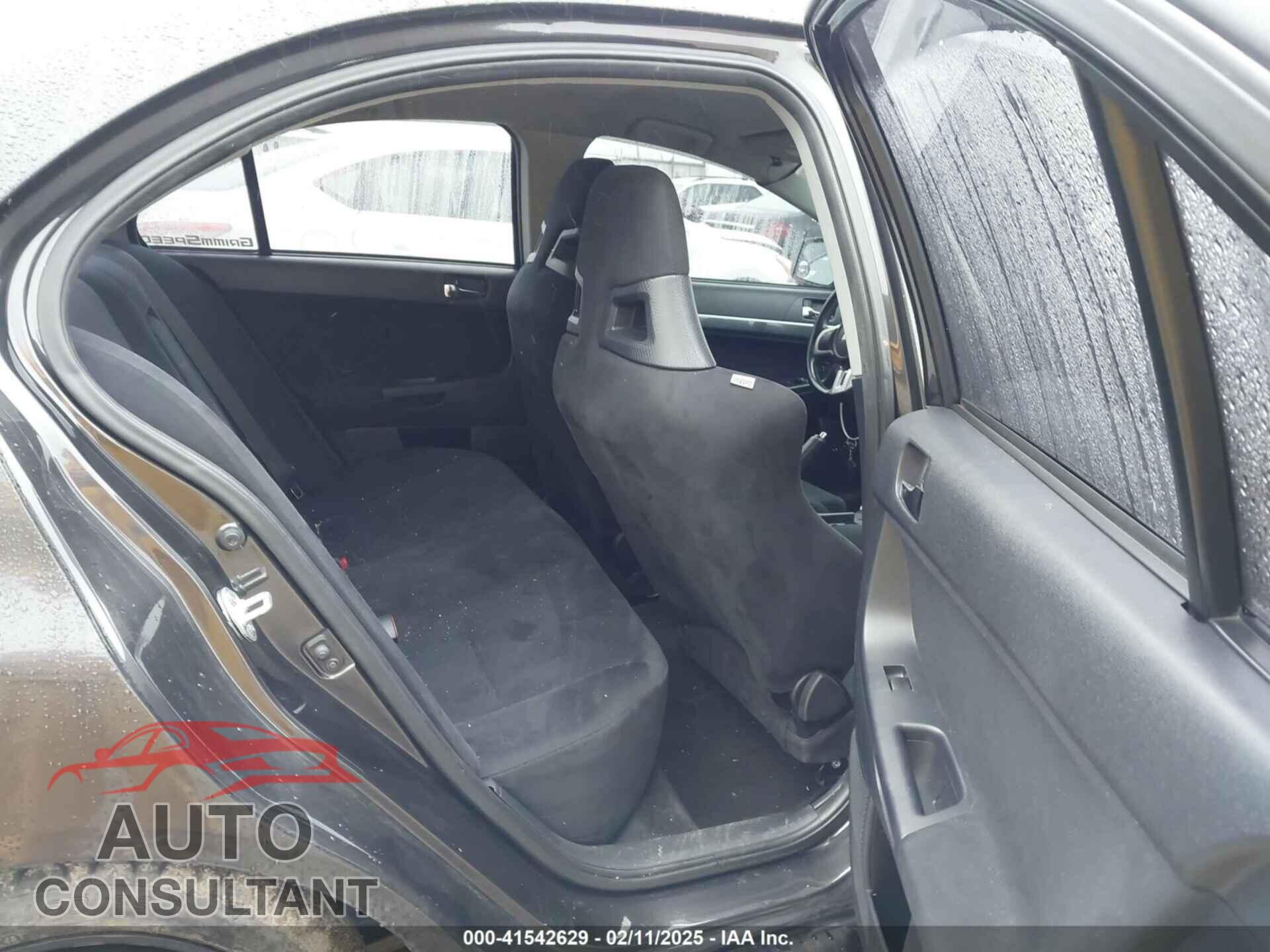MITSUBISHI LANCER EVOLUTION 2010 - JA32W8FV1AU012725