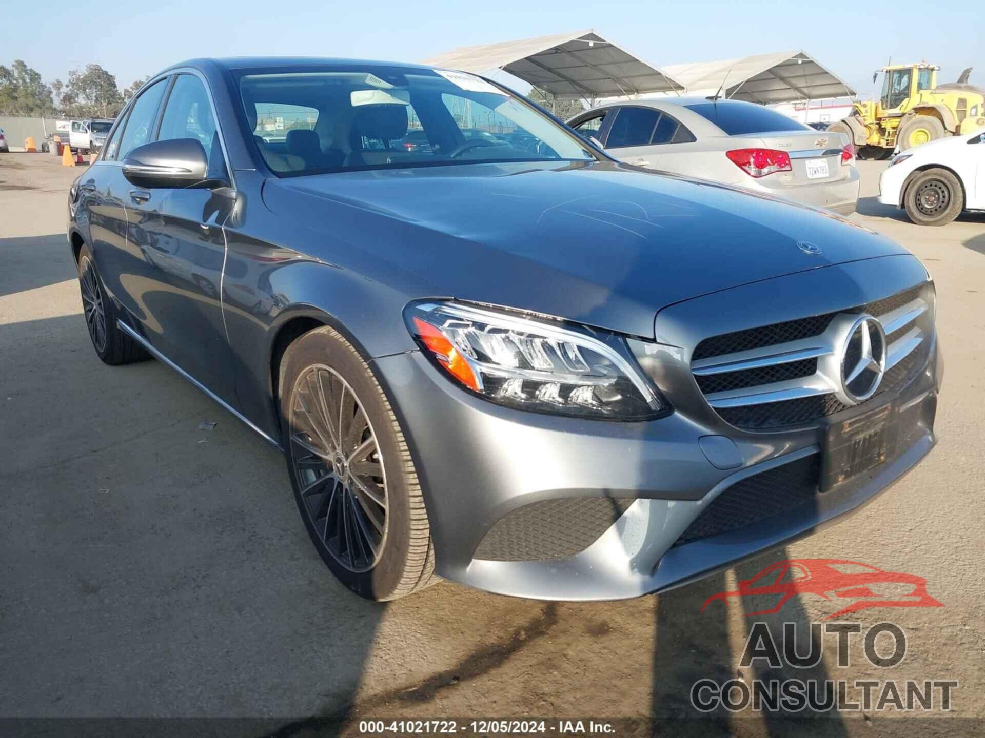 MERCEDES-BENZ C 300 2019 - 55SWF8DBXKU310680