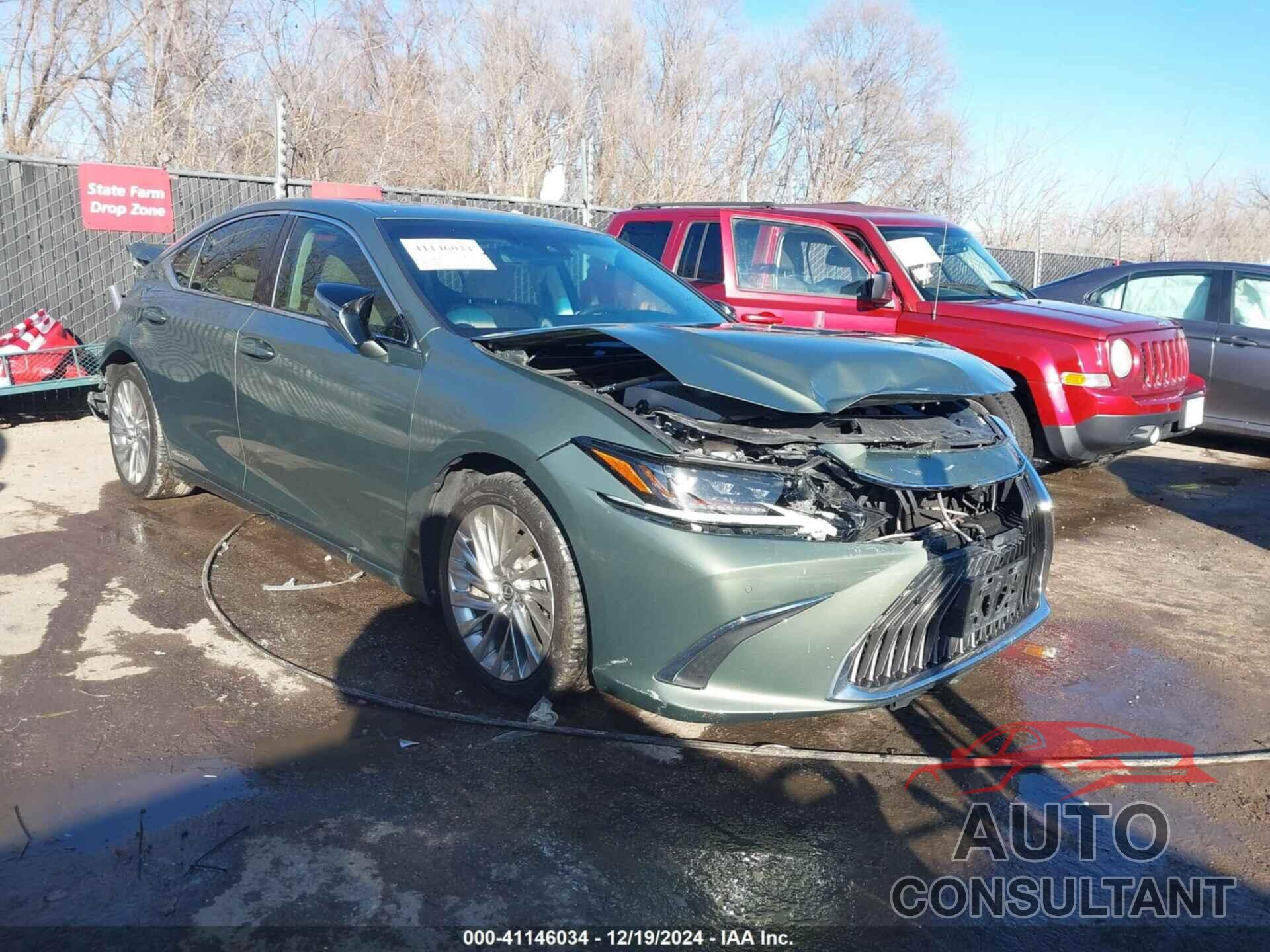 LEXUS ES 300H 2020 - 58AE21B19LU008286