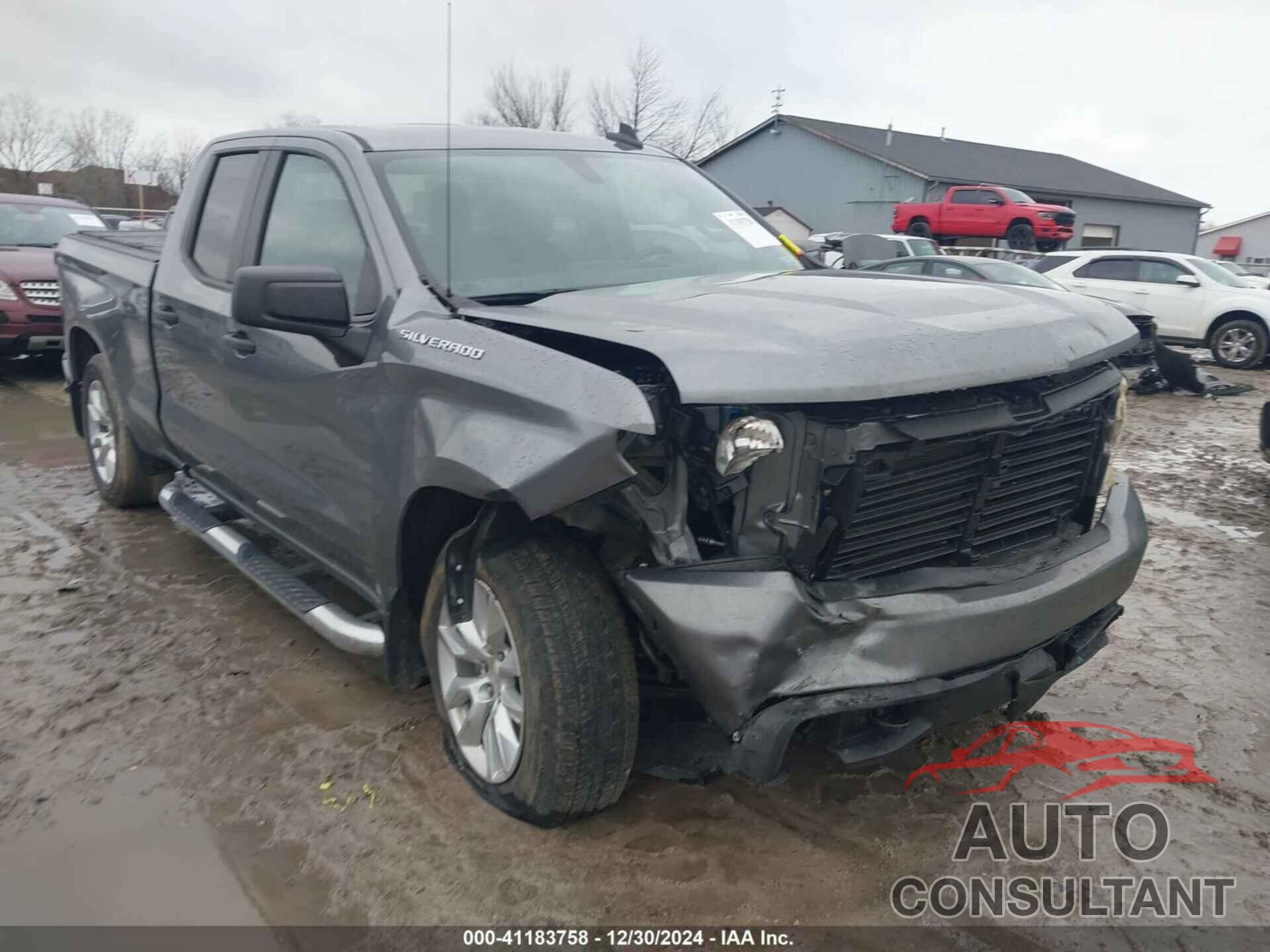 CHEVROLET SILVERADO 1500 2021 - 1GCRYBEK2MZ156547