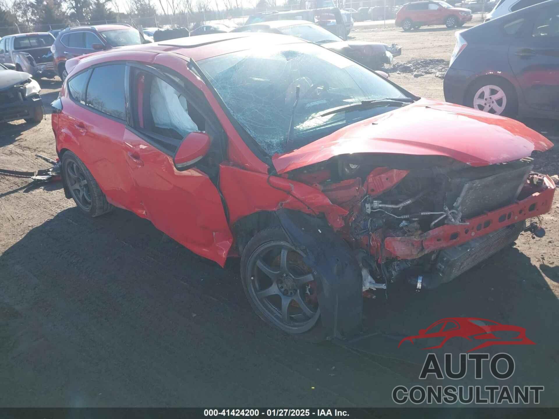 FORD FOCUS ST 2013 - 1FADP3L94DL235536