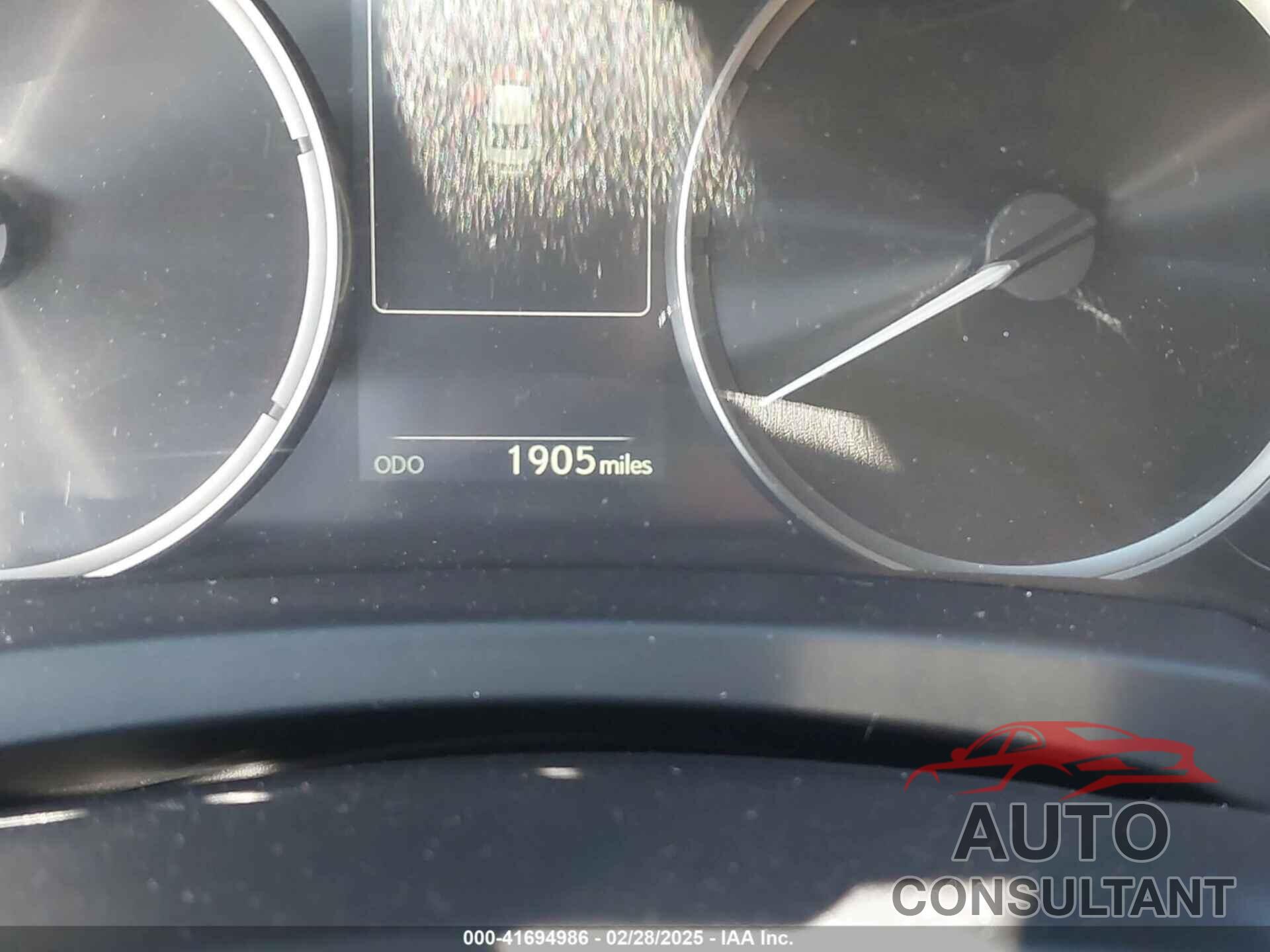 LEXUS IS 300 2024 - JTHCA1D23R5133037