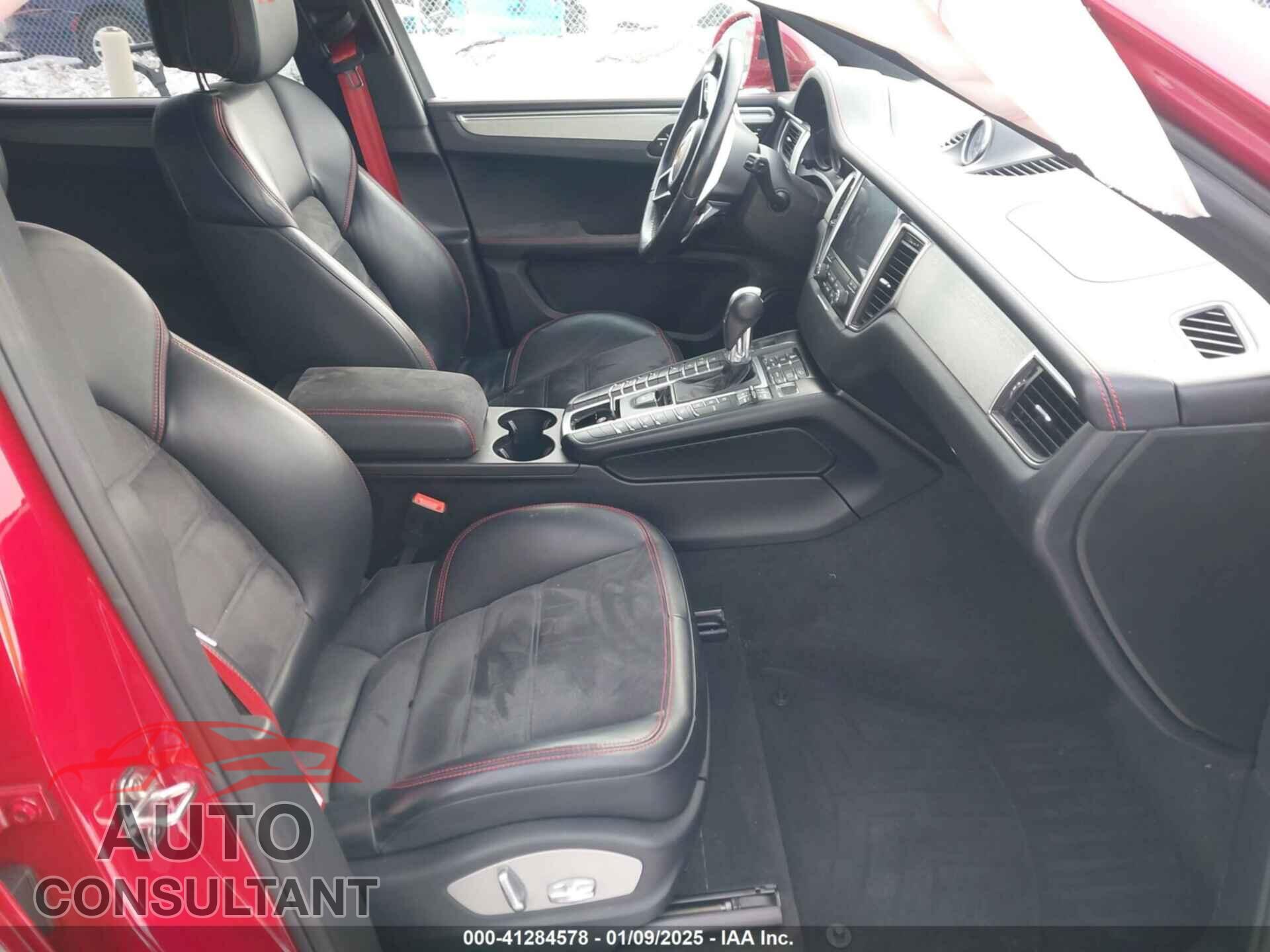 PORSCHE MACAN 2017 - WP1AG2A51HLB54778