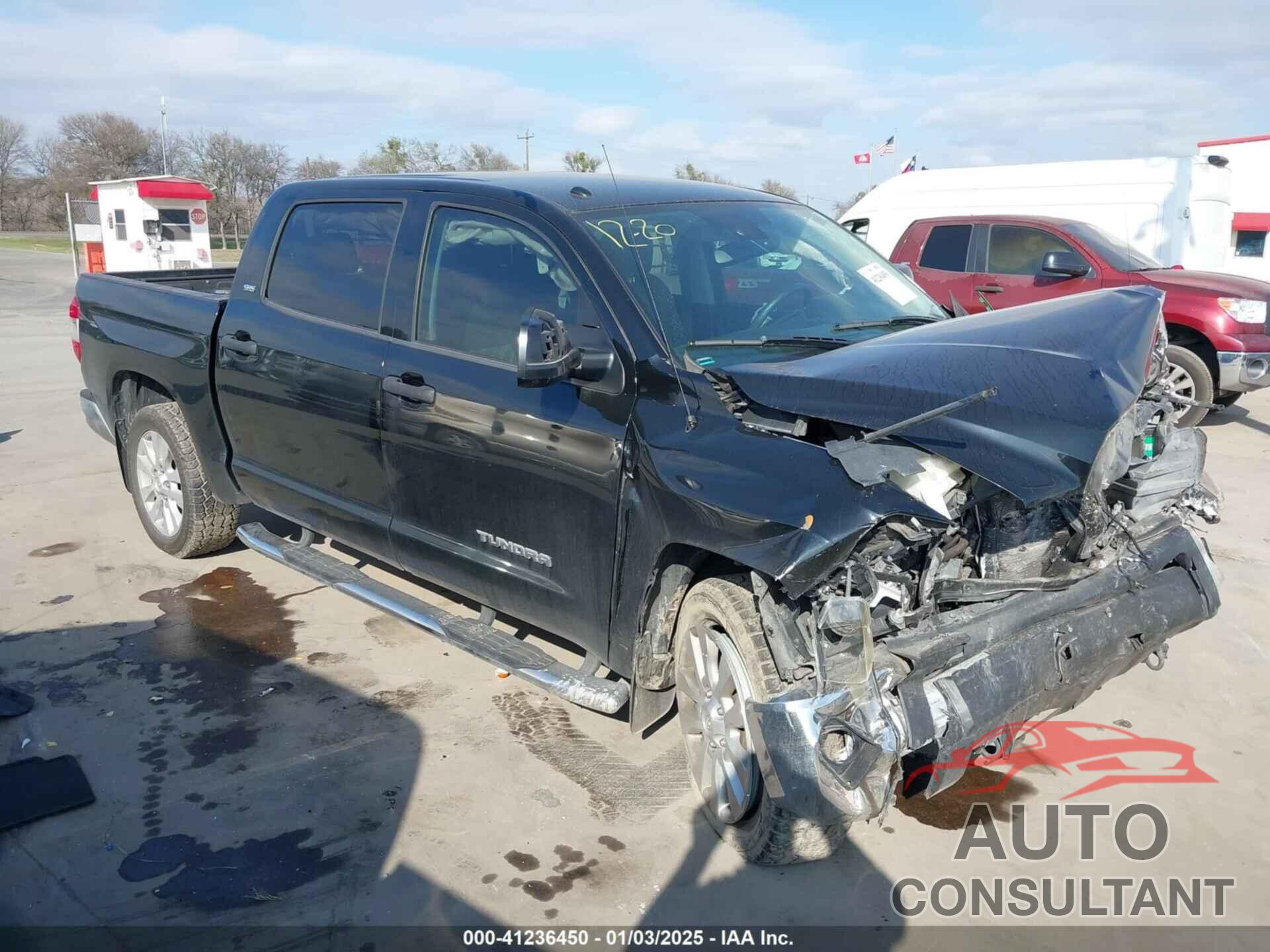 TOYOTA TUNDRA 2018 - 5TFEM5F11JX133544