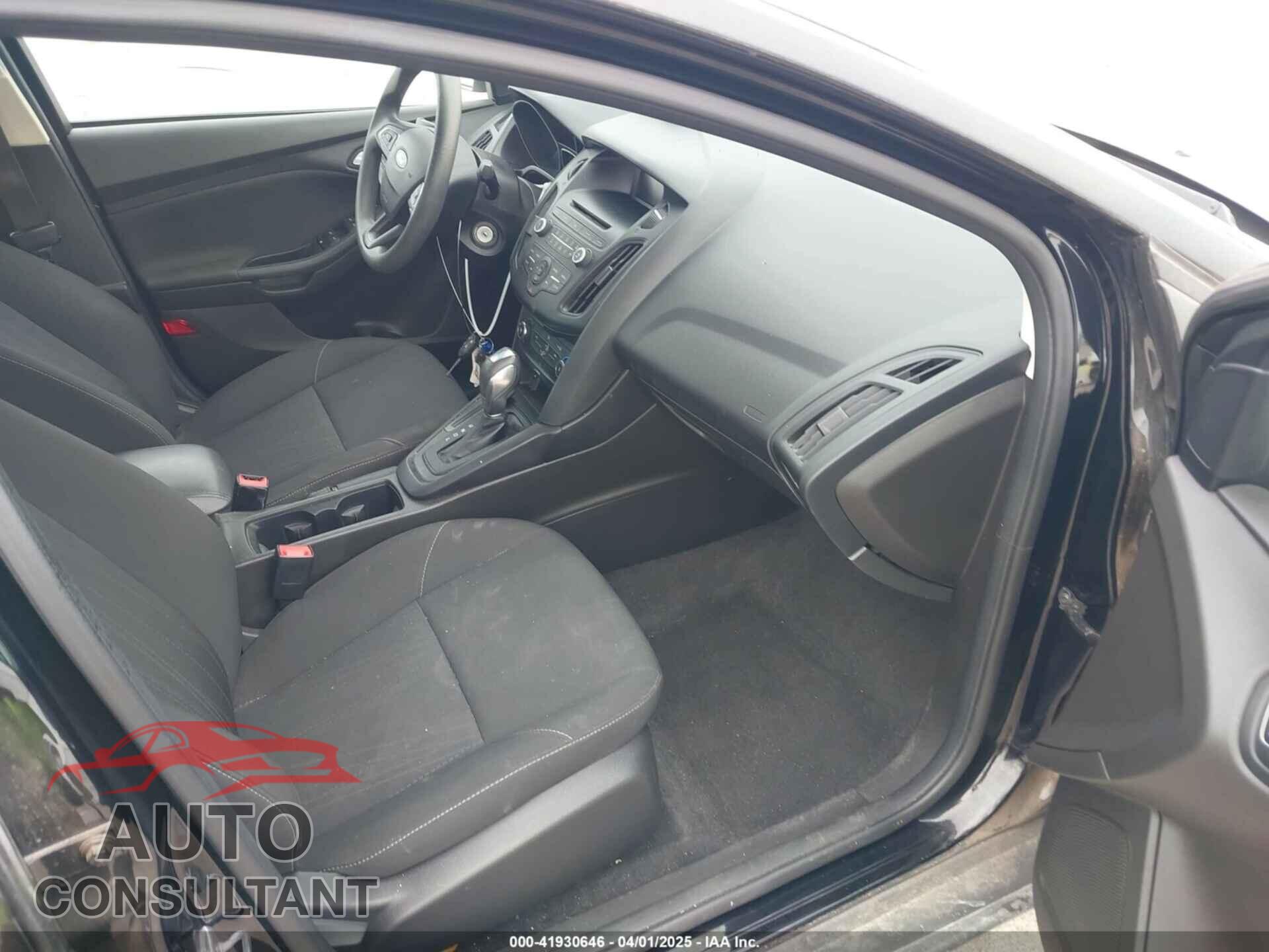 FORD FOCUS 2016 - 1FADP3F21GL305027