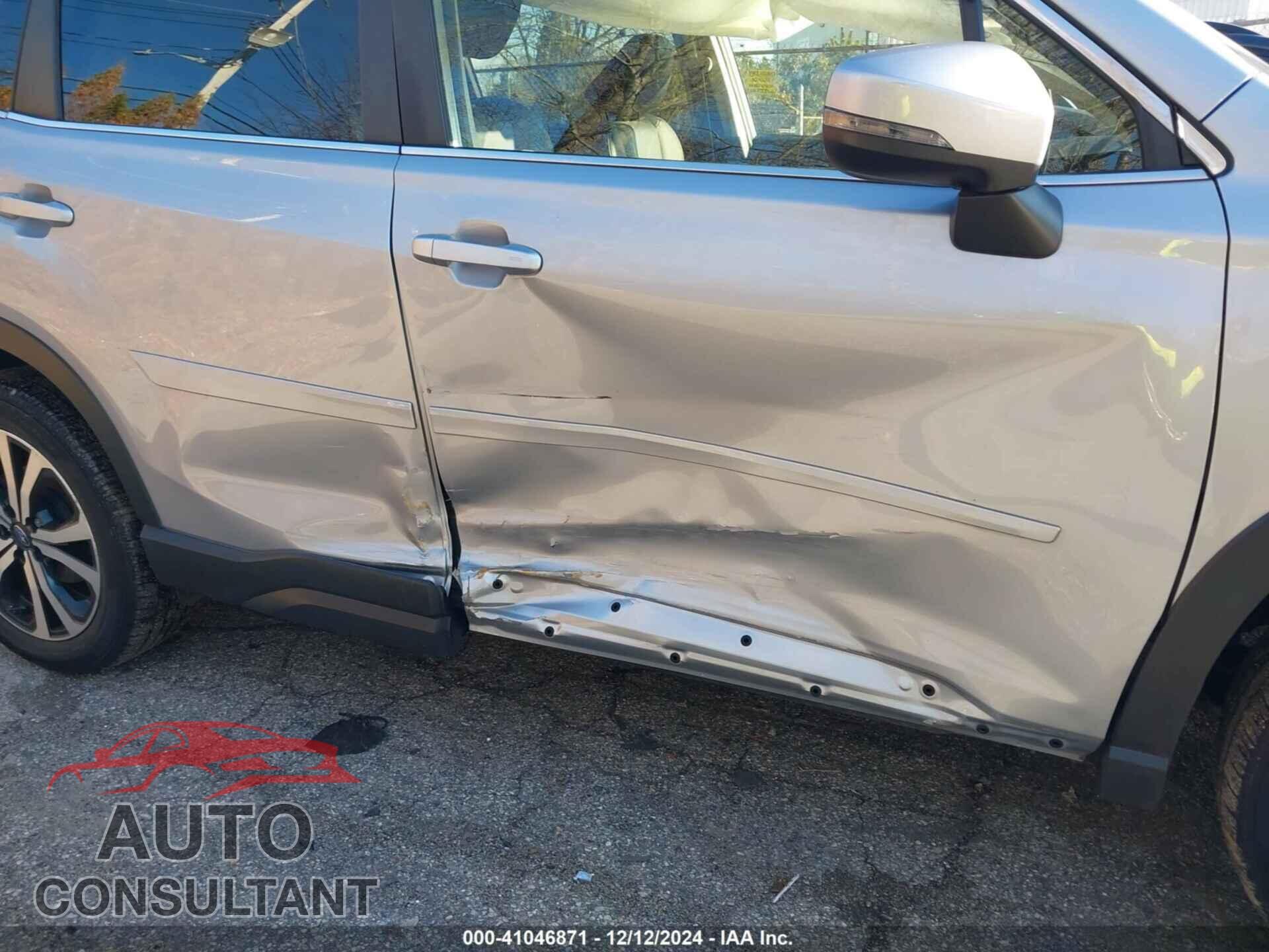 SUBARU FORESTER 2019 - JF2SKAUC7KH538570