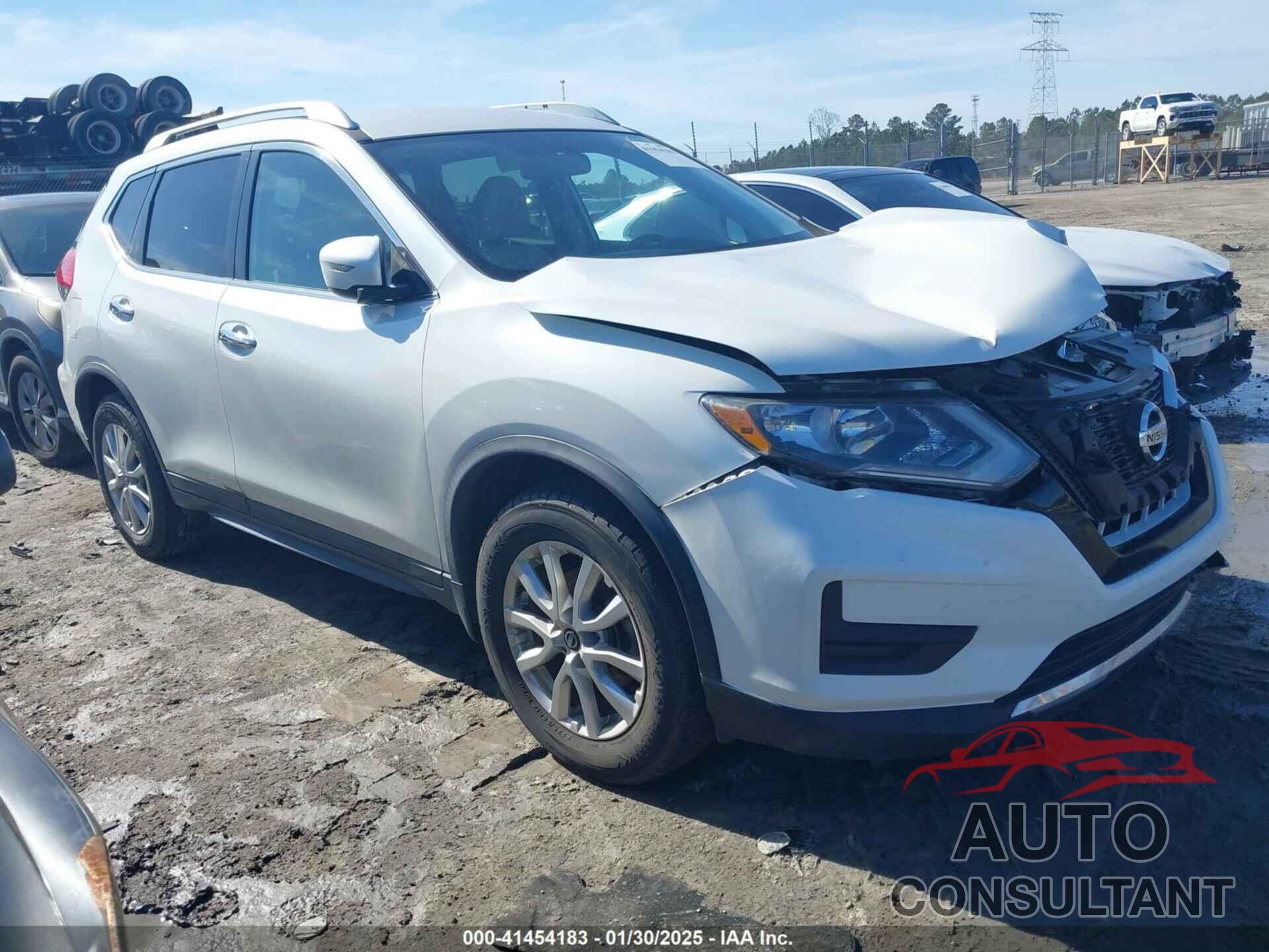 NISSAN ROGUE 2017 - KNMAT2MTXHP501153