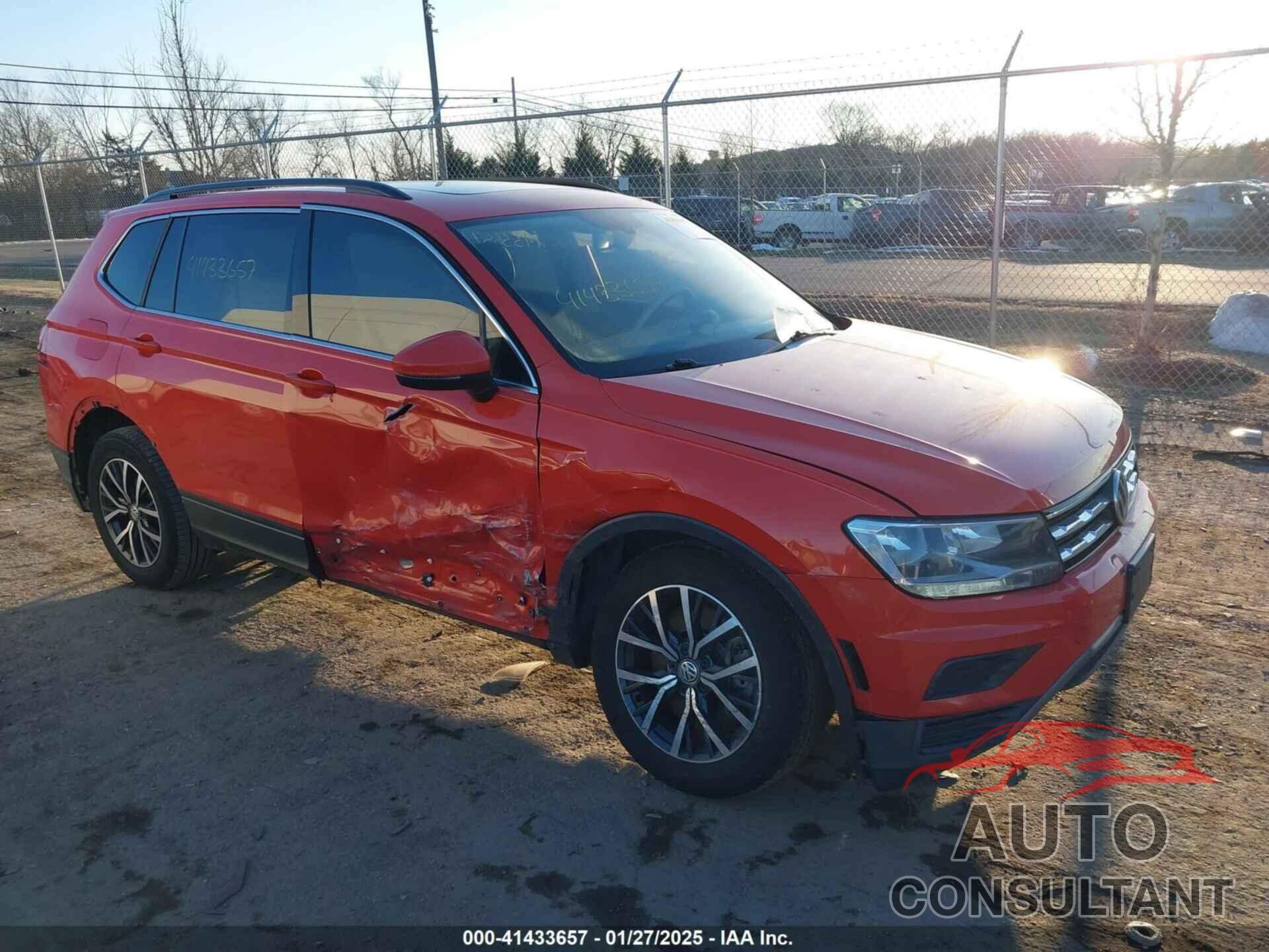 VOLKSWAGEN TIGUAN 2019 - 3VV2B7AX7KM023820