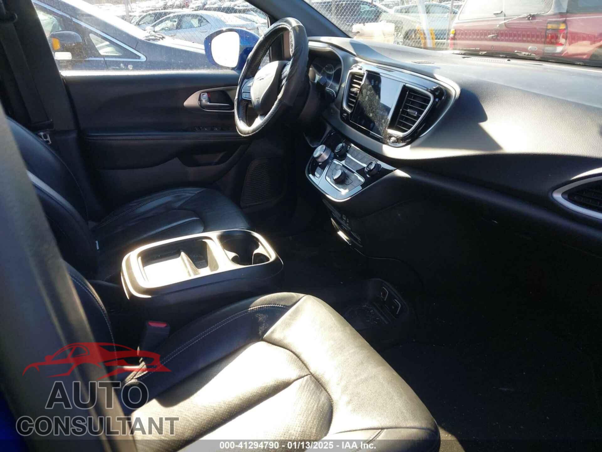 CHRYSLER PACIFICA 2020 - 2C4RC3BG1LR123861