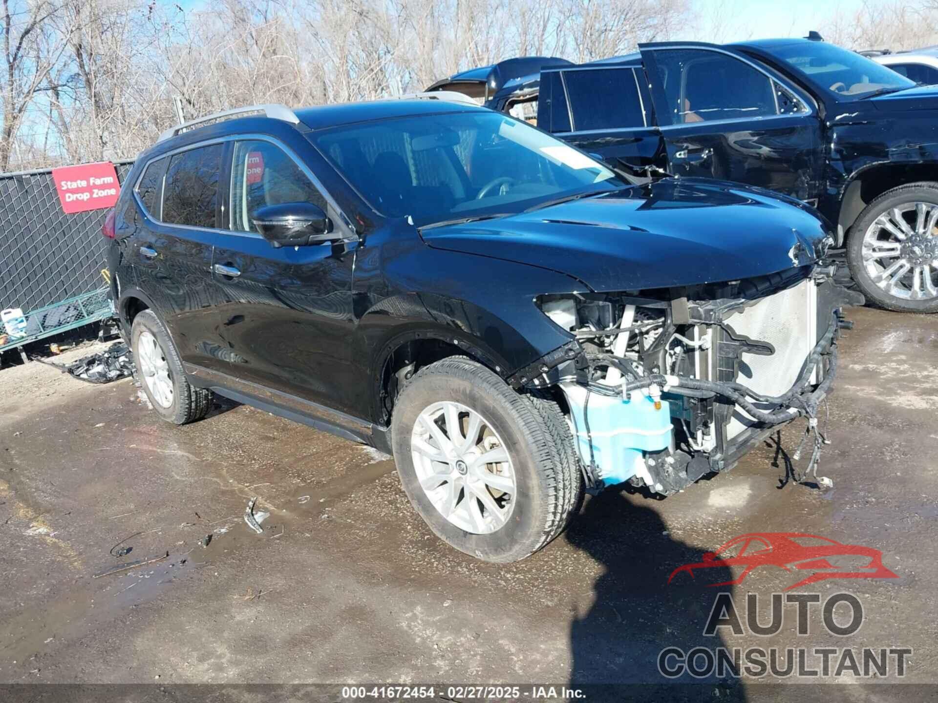 NISSAN ROGUE 2018 - KNMAT2MT3JP621687