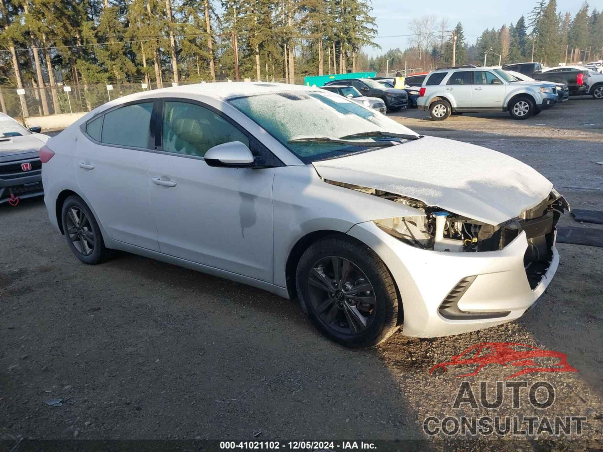 HYUNDAI ELANTRA 2018 - 5NPD84LF7JH293661