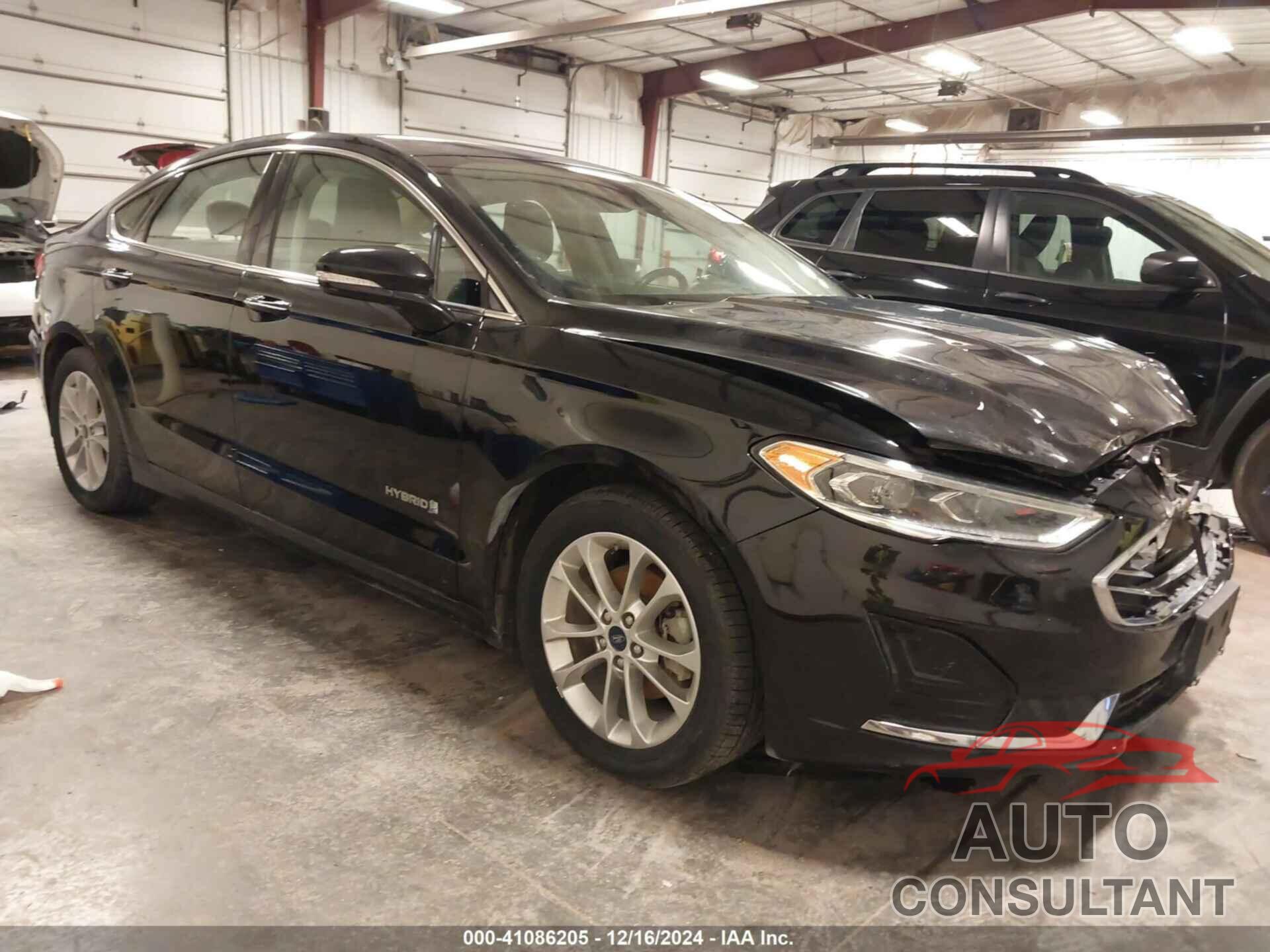 FORD FUSION HYBRID 2019 - 3FA6P0MU9KR123694