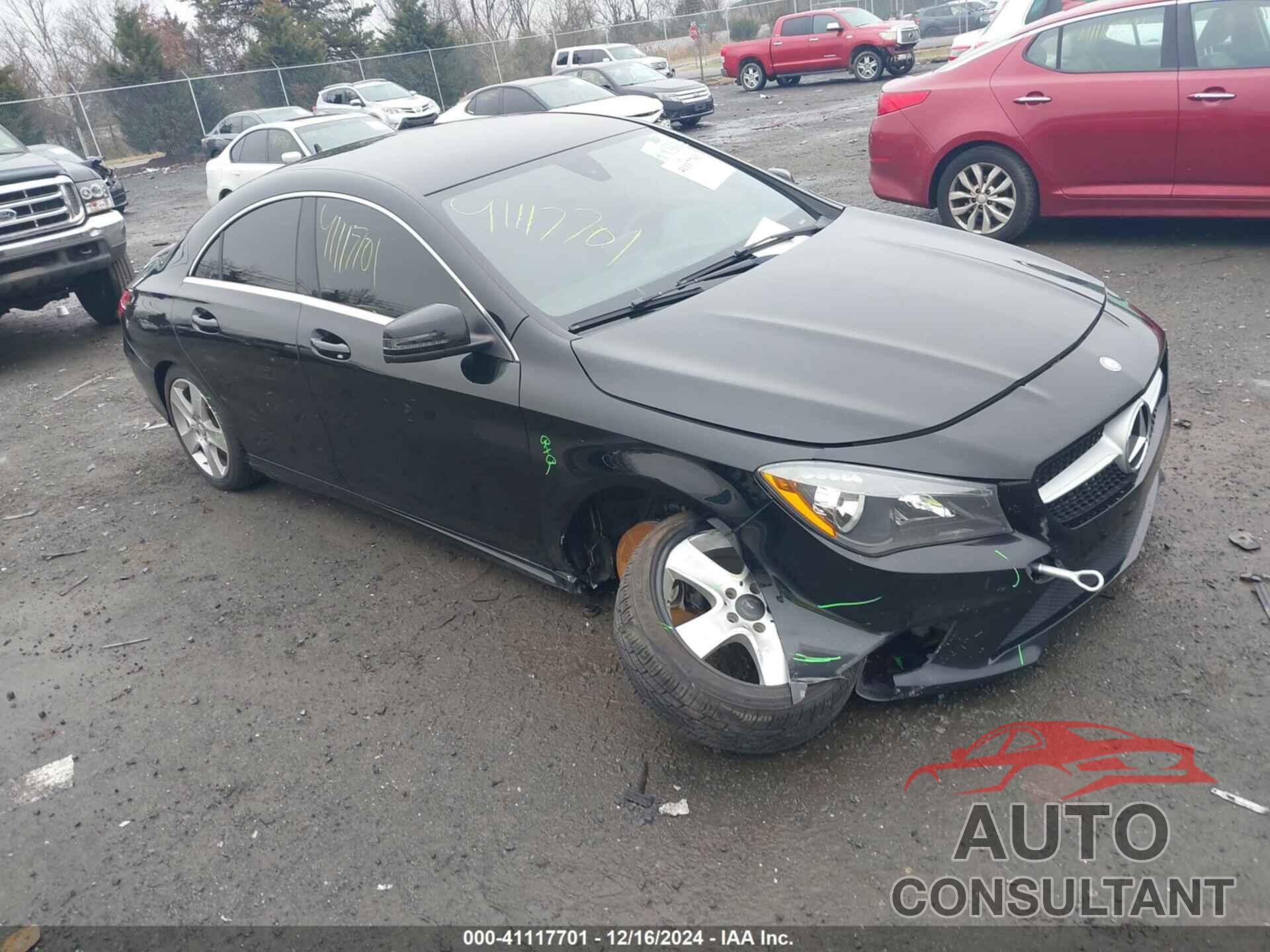 MERCEDES-BENZ CLA 250 2015 - WDDSJ4GB8FN268395