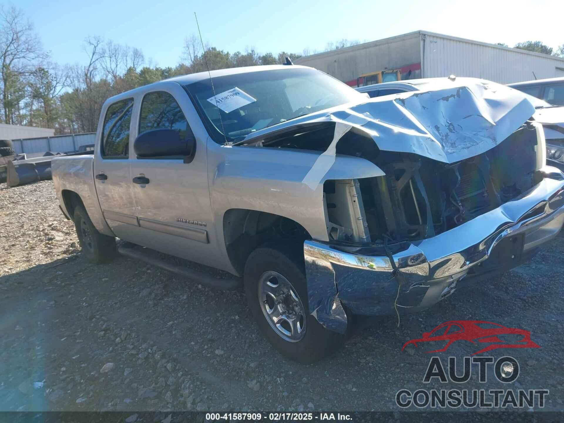 CHEVROLET SILVERADO 1500 2013 - 3GCPCSE08DG275451