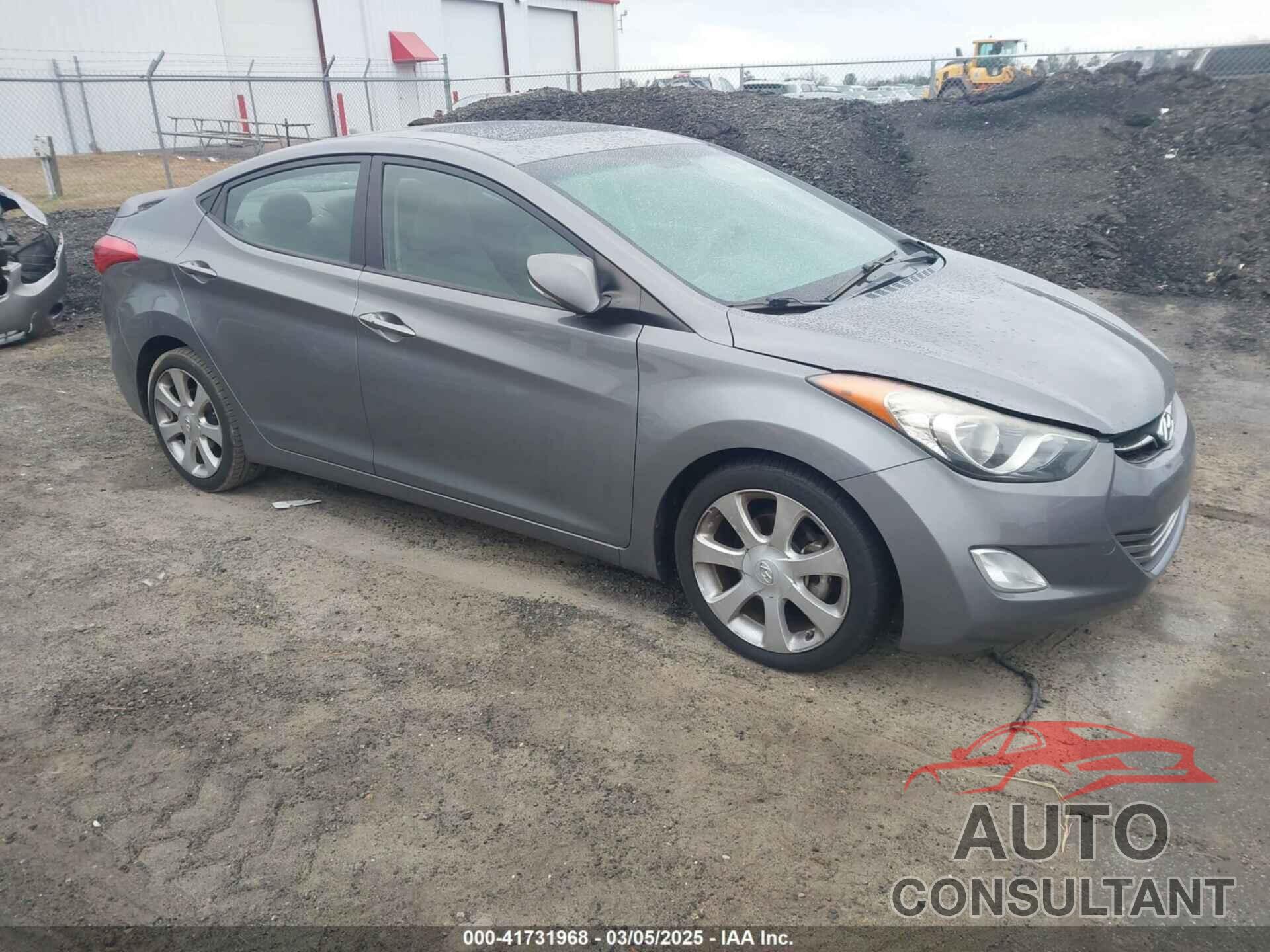 HYUNDAI ELANTRA 2013 - 5NPDH4AE0DH360423