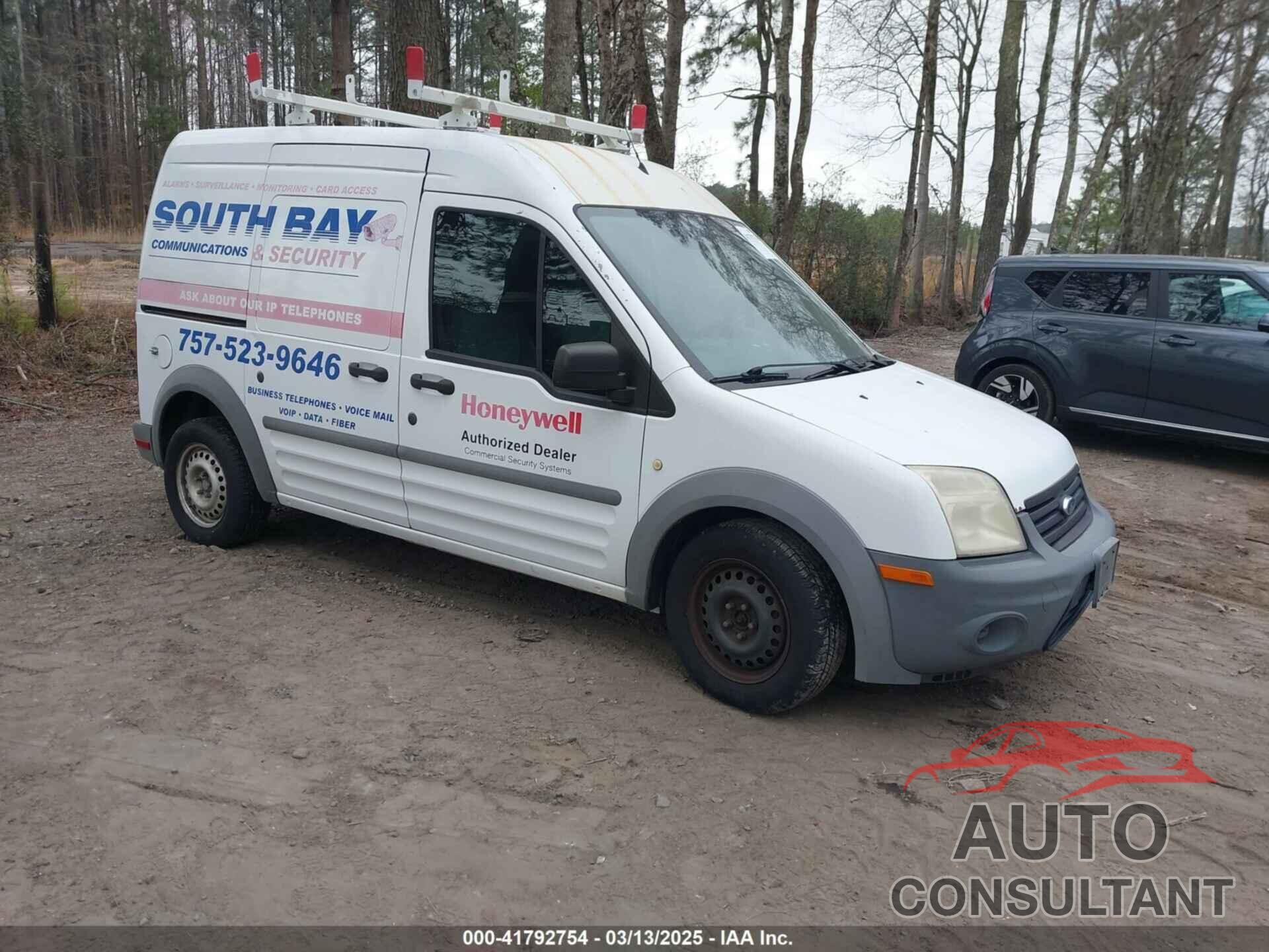 FORD TRANSIT CONNECT 2010 - NM0LS7CN5AT006784