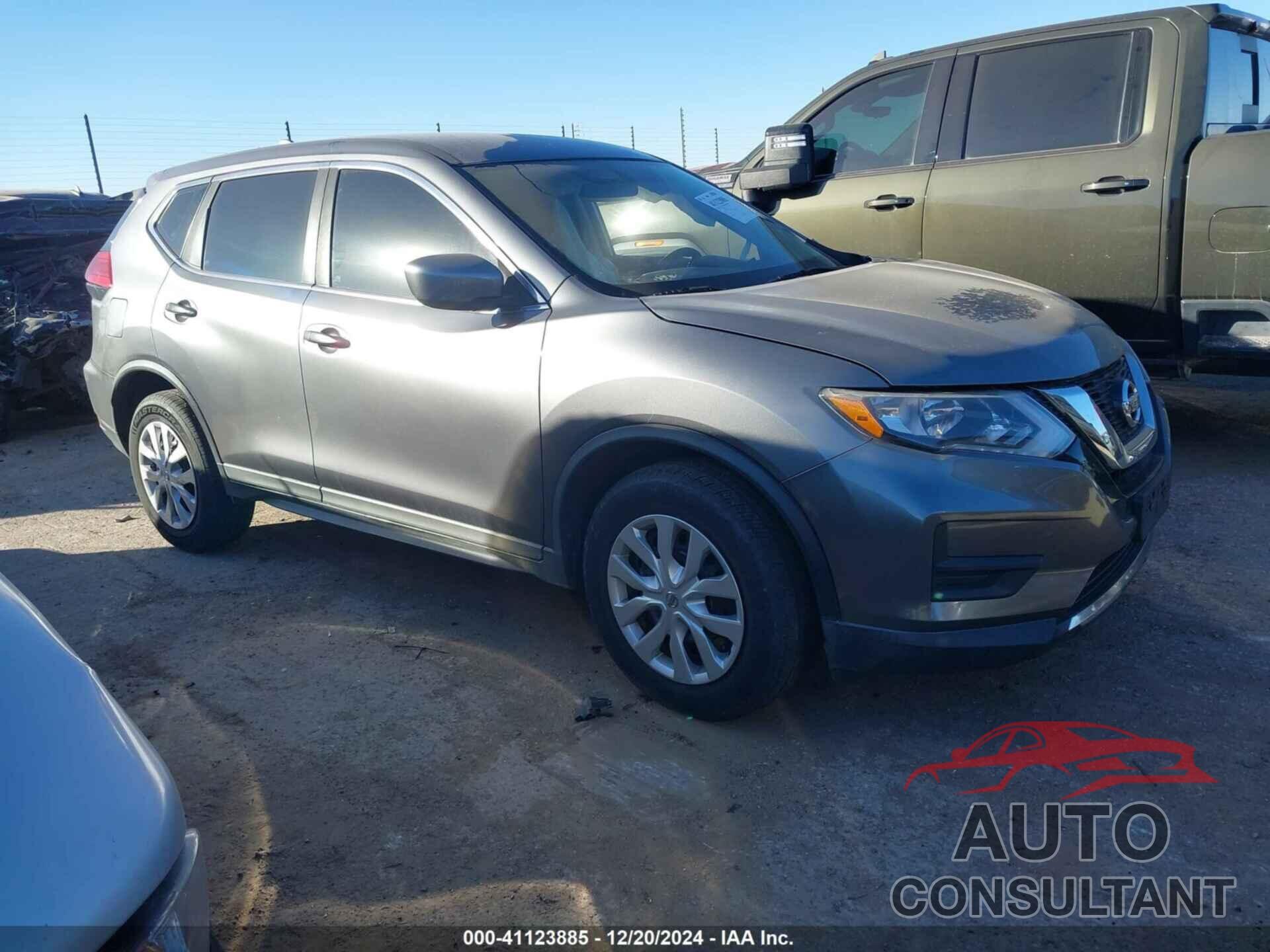 NISSAN ROGUE 2017 - KNMAT2MV4HP543898