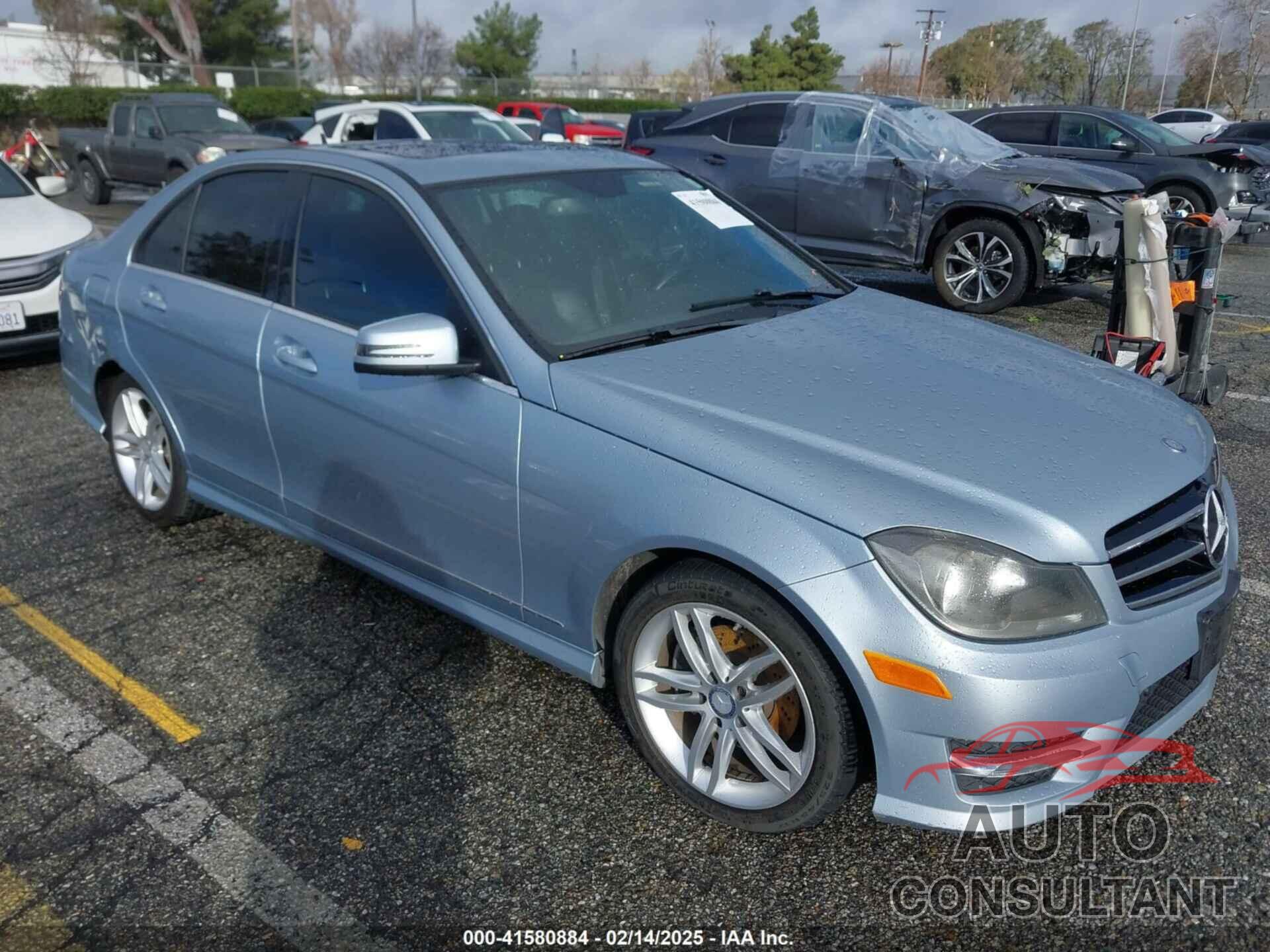 MERCEDES-BENZ C 250 2014 - WDDGF4HBXER305878