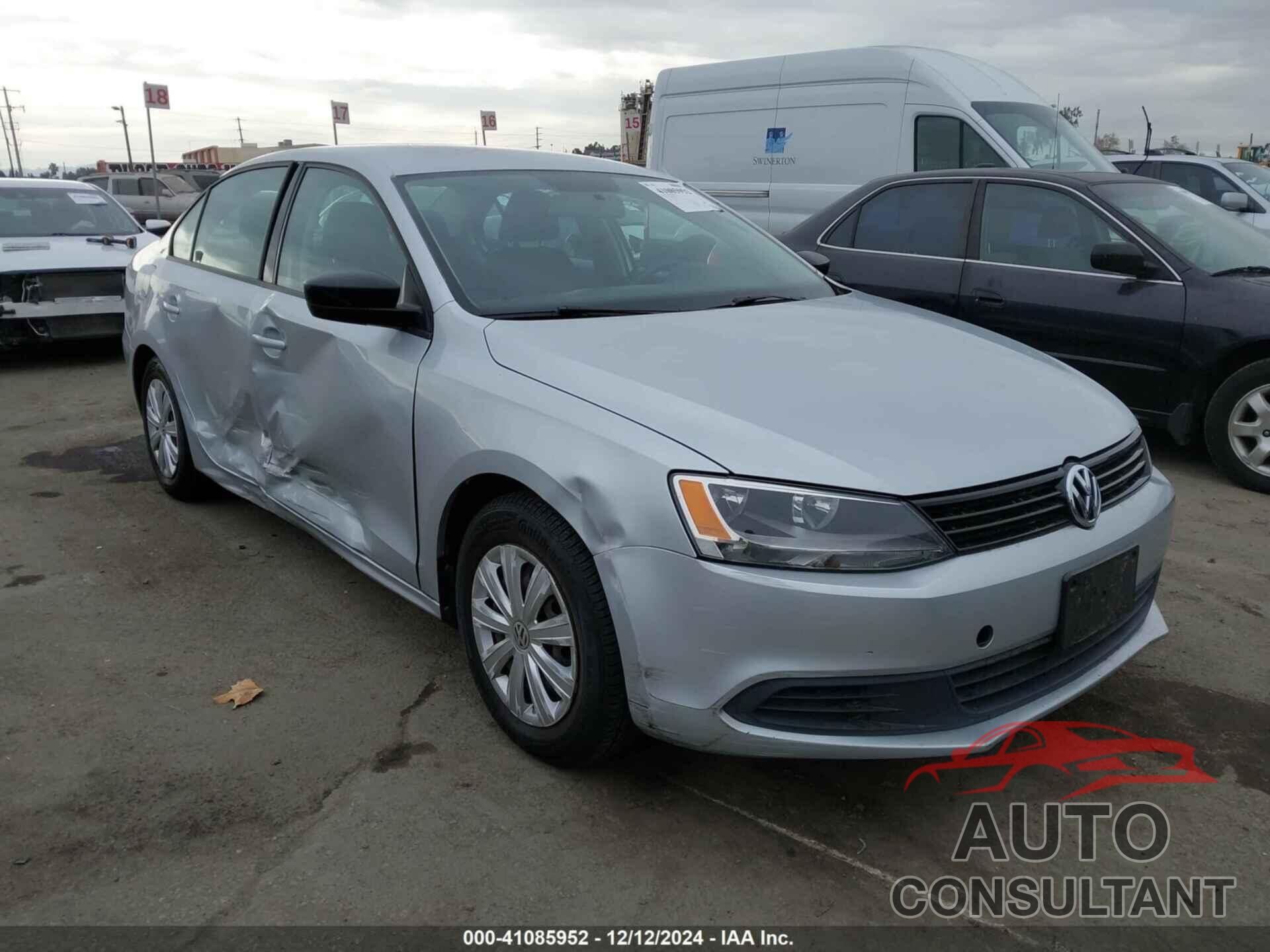 VOLKSWAGEN JETTA 2014 - 3VW2K7AJ7EM217307