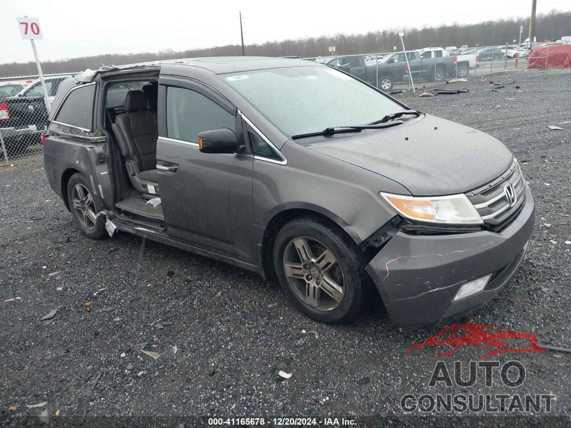 HONDA ODYSSEY 2013 - 5FNRL5H97DB002916
