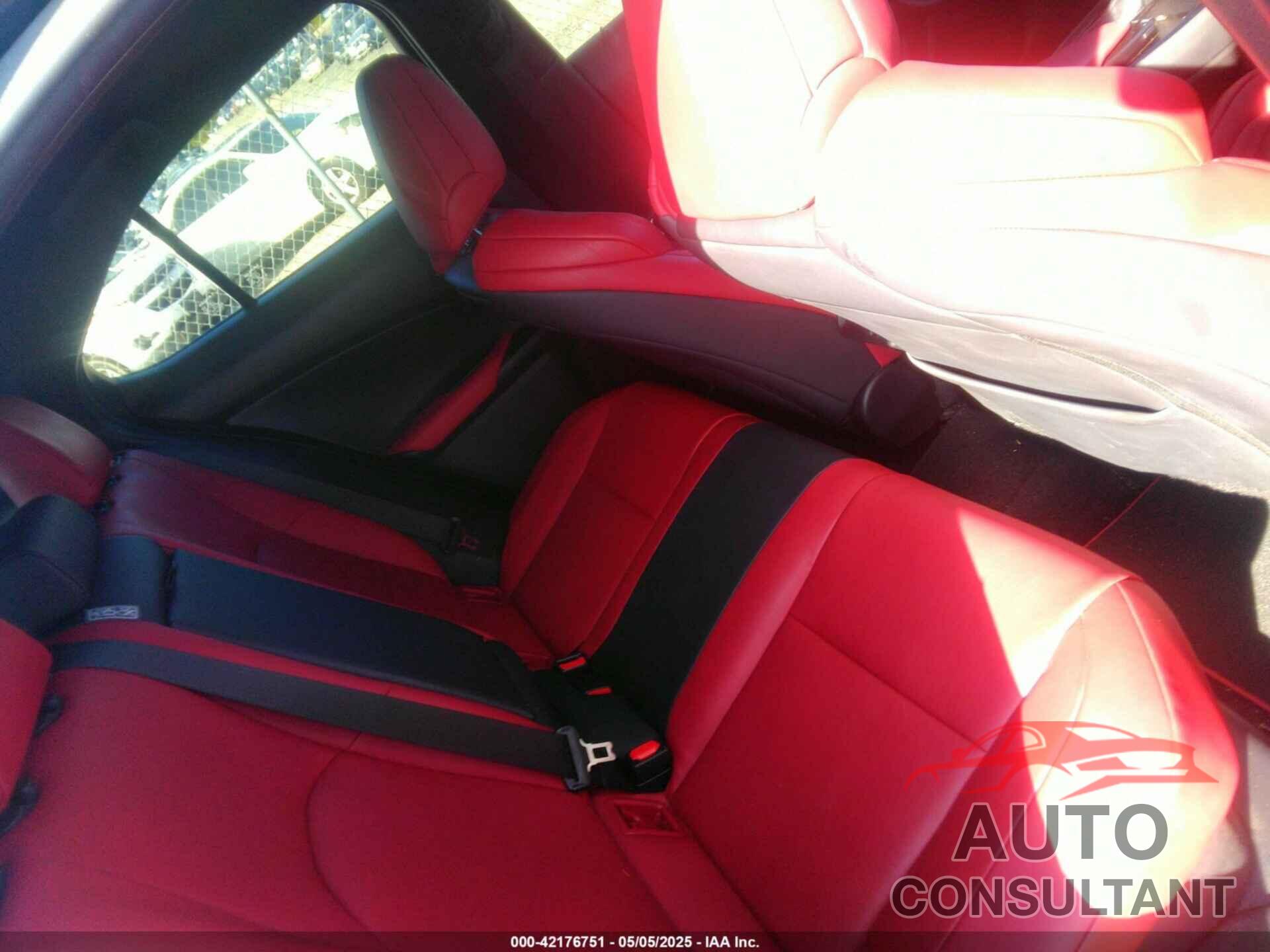 LEXUS UX 250H 2019 - JTHU9JBH7K2012295