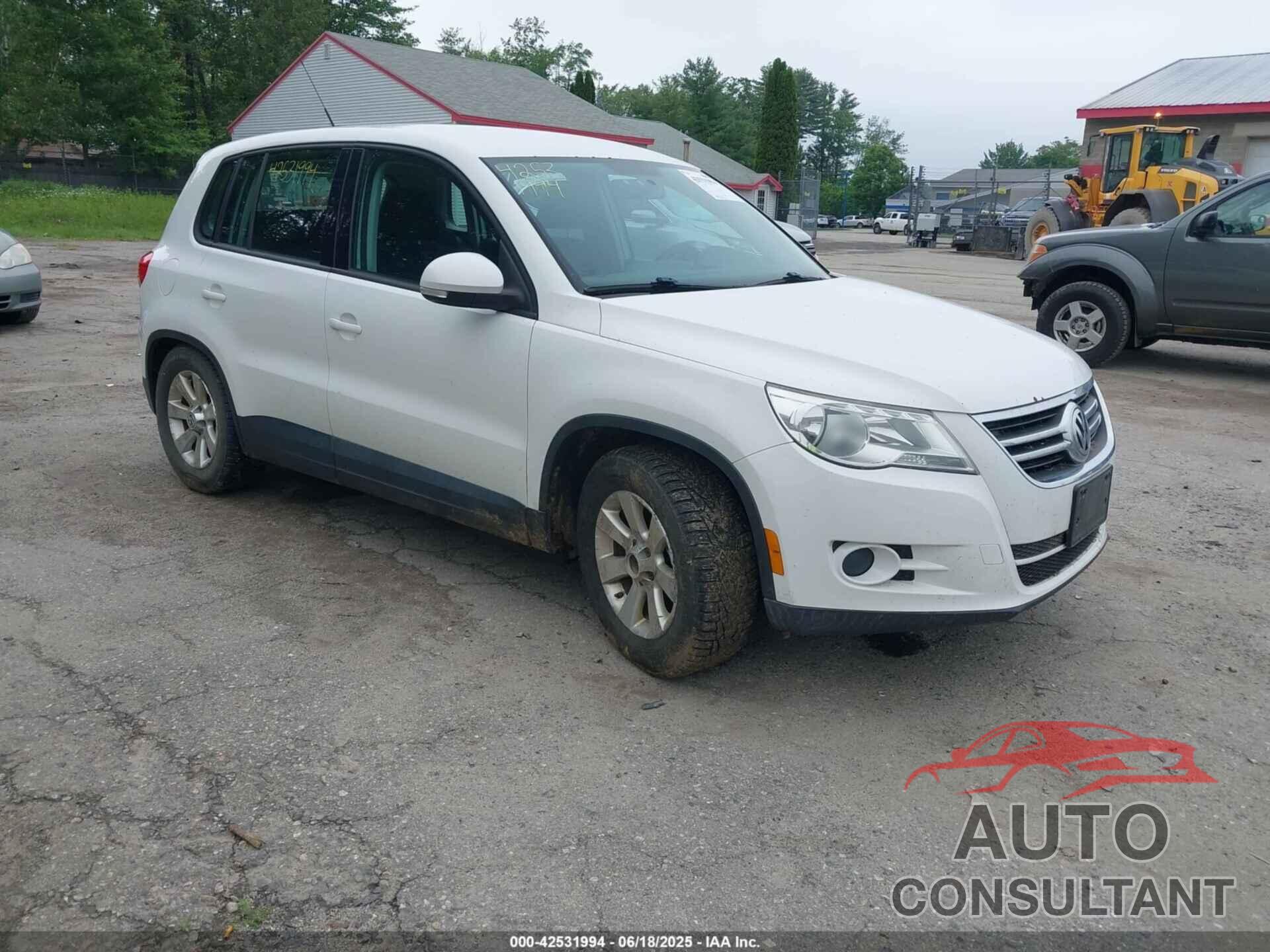 VOLKSWAGEN TIGUAN 2010 - WVGBV7AX2AW524632