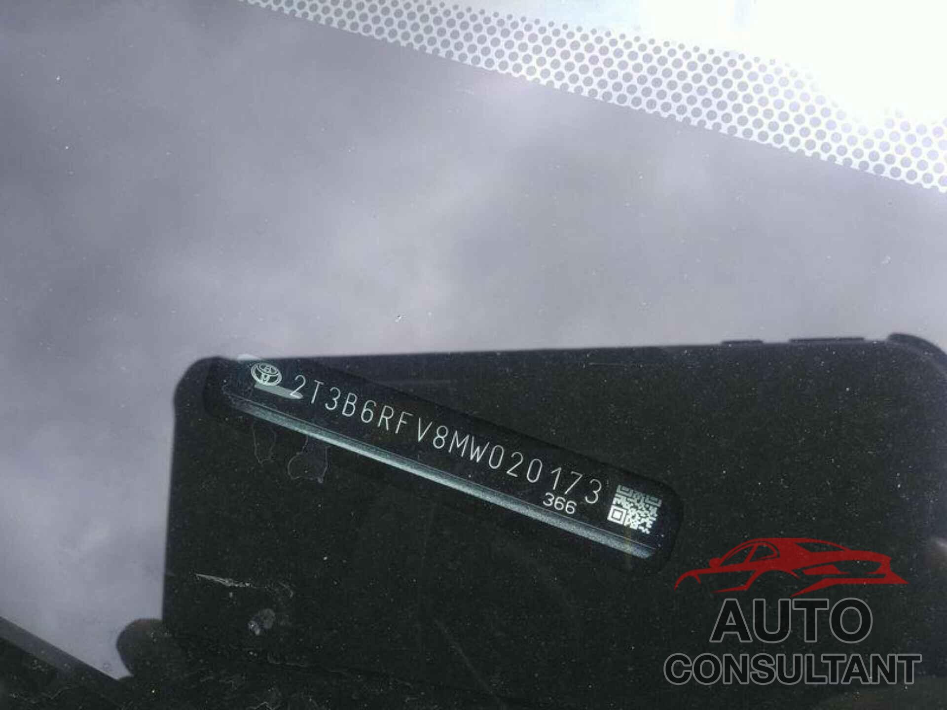 TOYOTA RAV4 2021 - 2T3B6RFV8MW020173