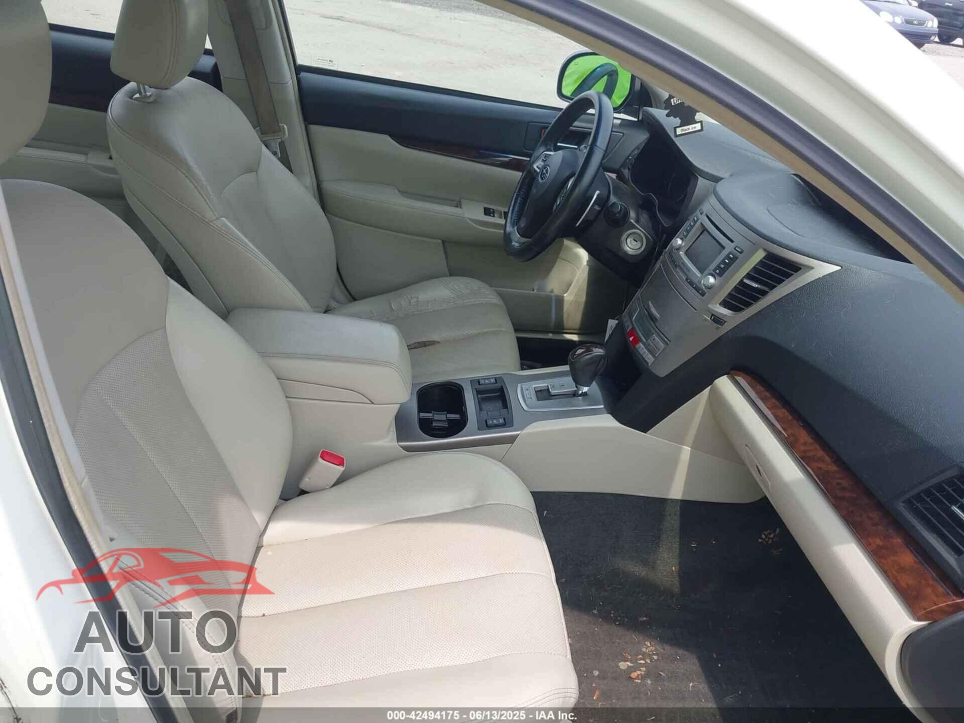 SUBARU LEGACY 2014 - 4S3BMDL68E2017337